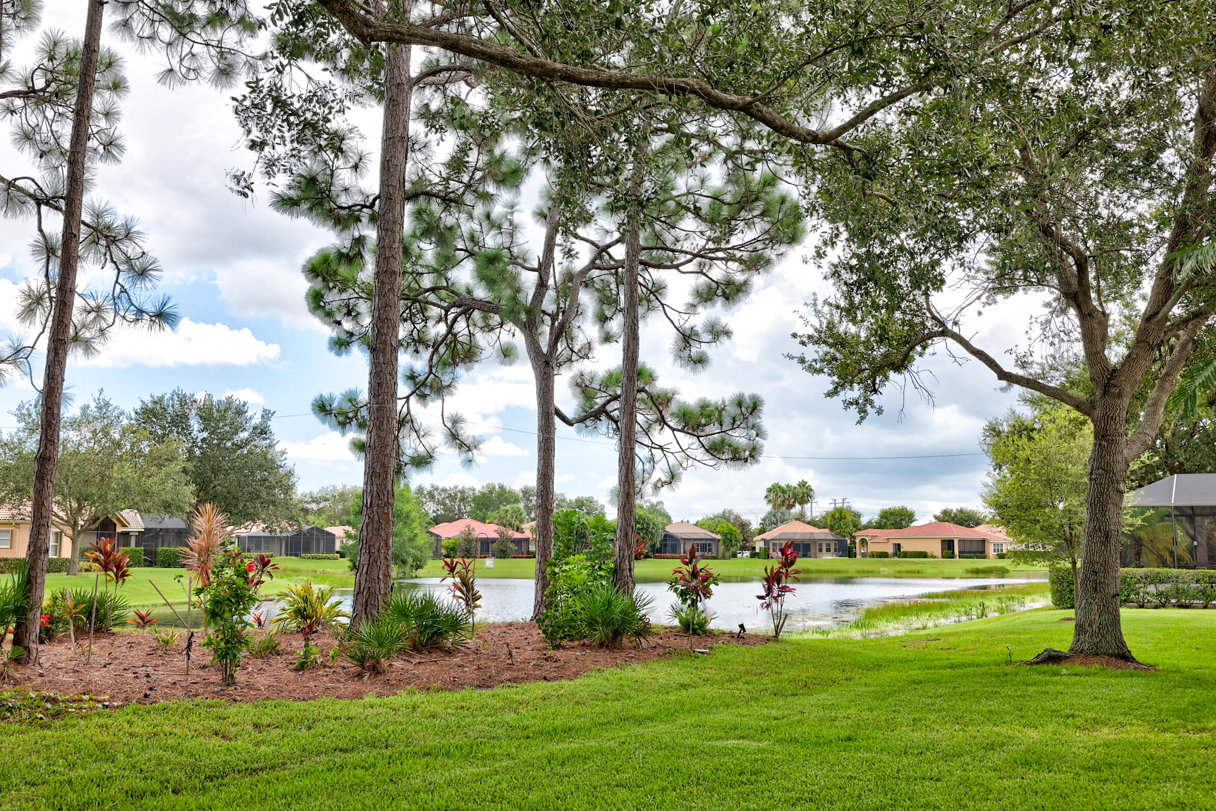 LAKES AT PGA VILLAGE - Residential Lease