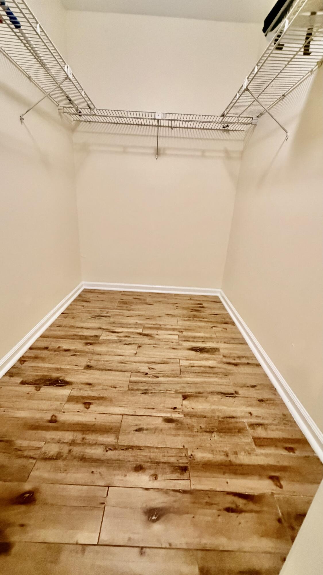 Acreage & Unrec - Residential Lease