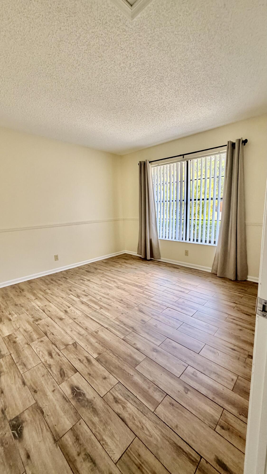 Acreage & Unrec - Residential Lease