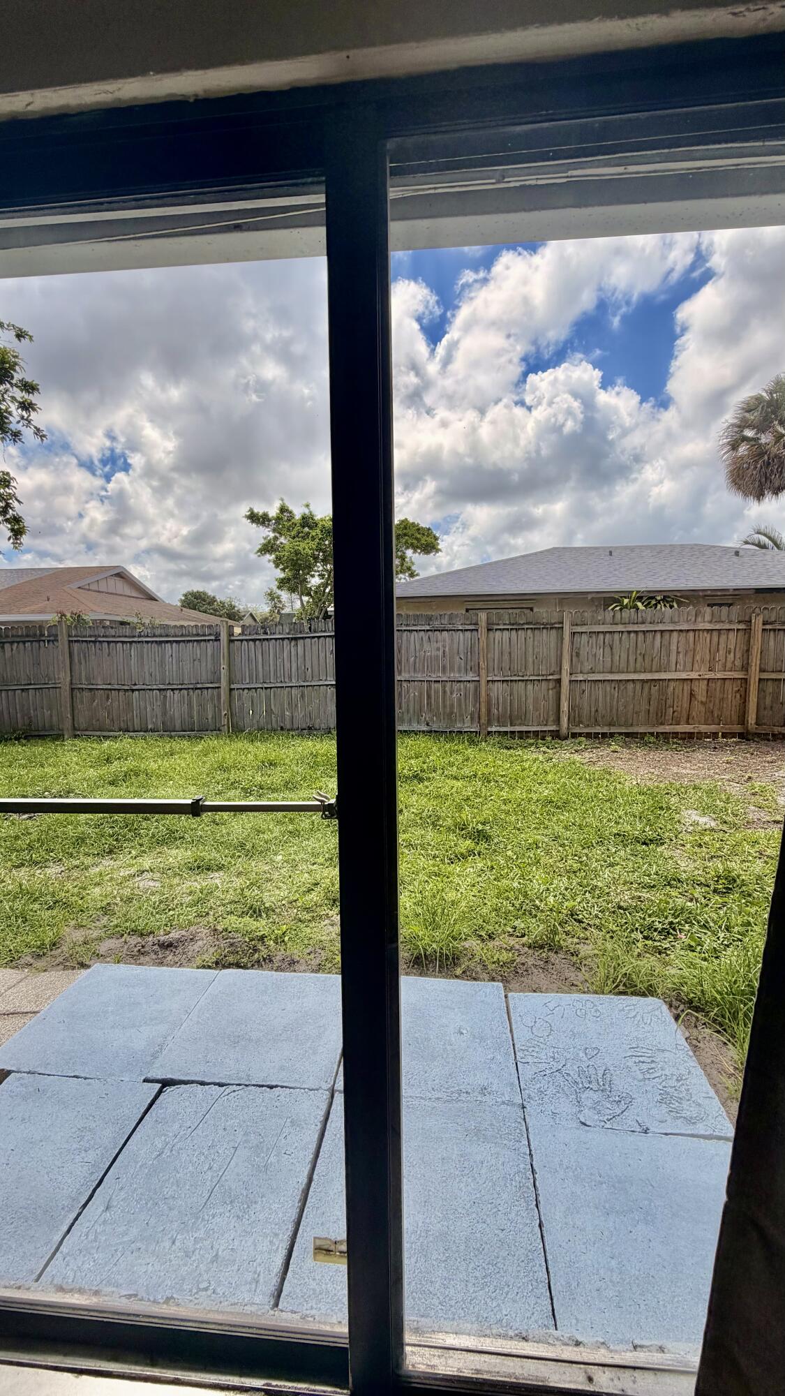 Acreage & Unrec - Residential Lease