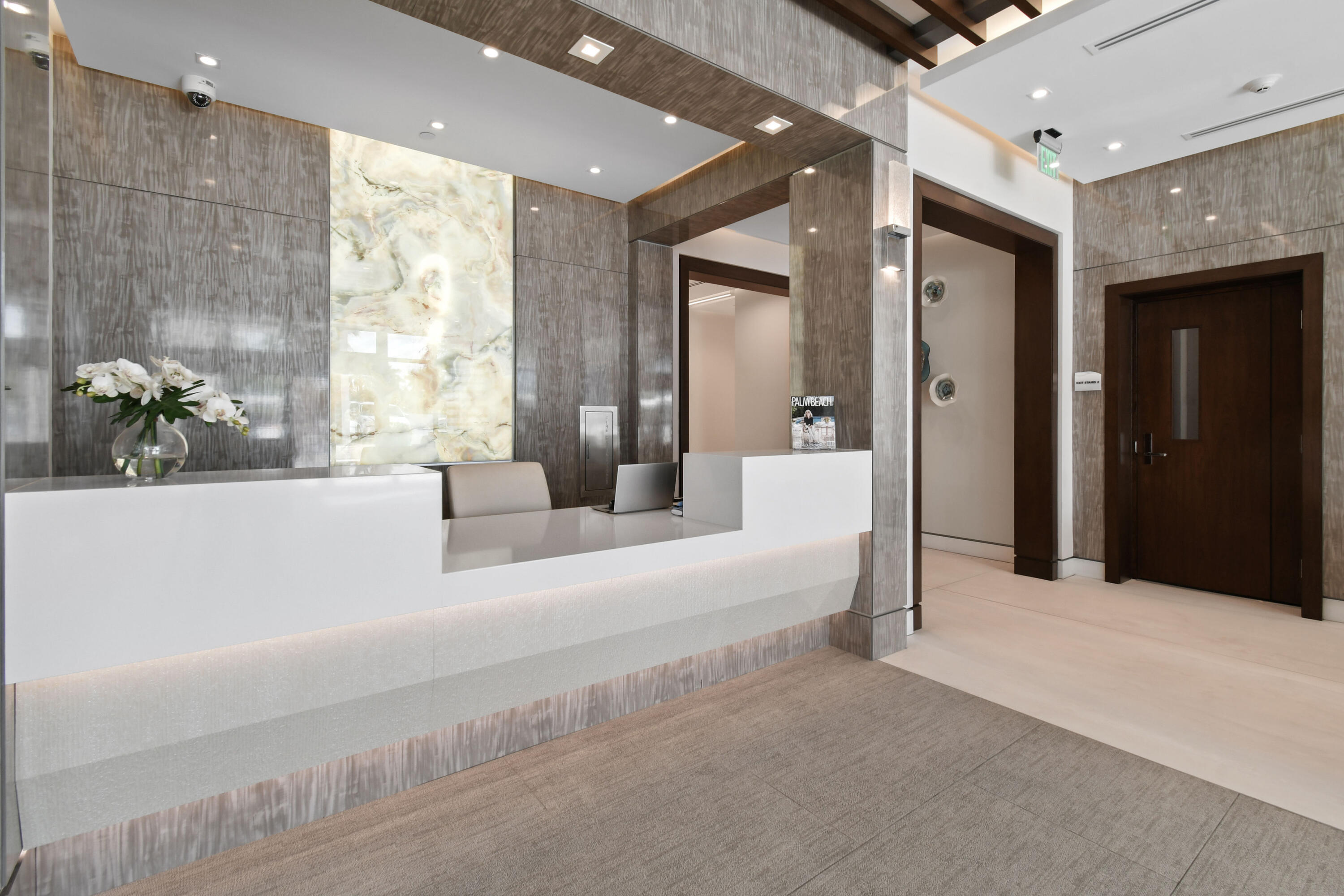 5000 NORTH OCEAN CONDO - Residential