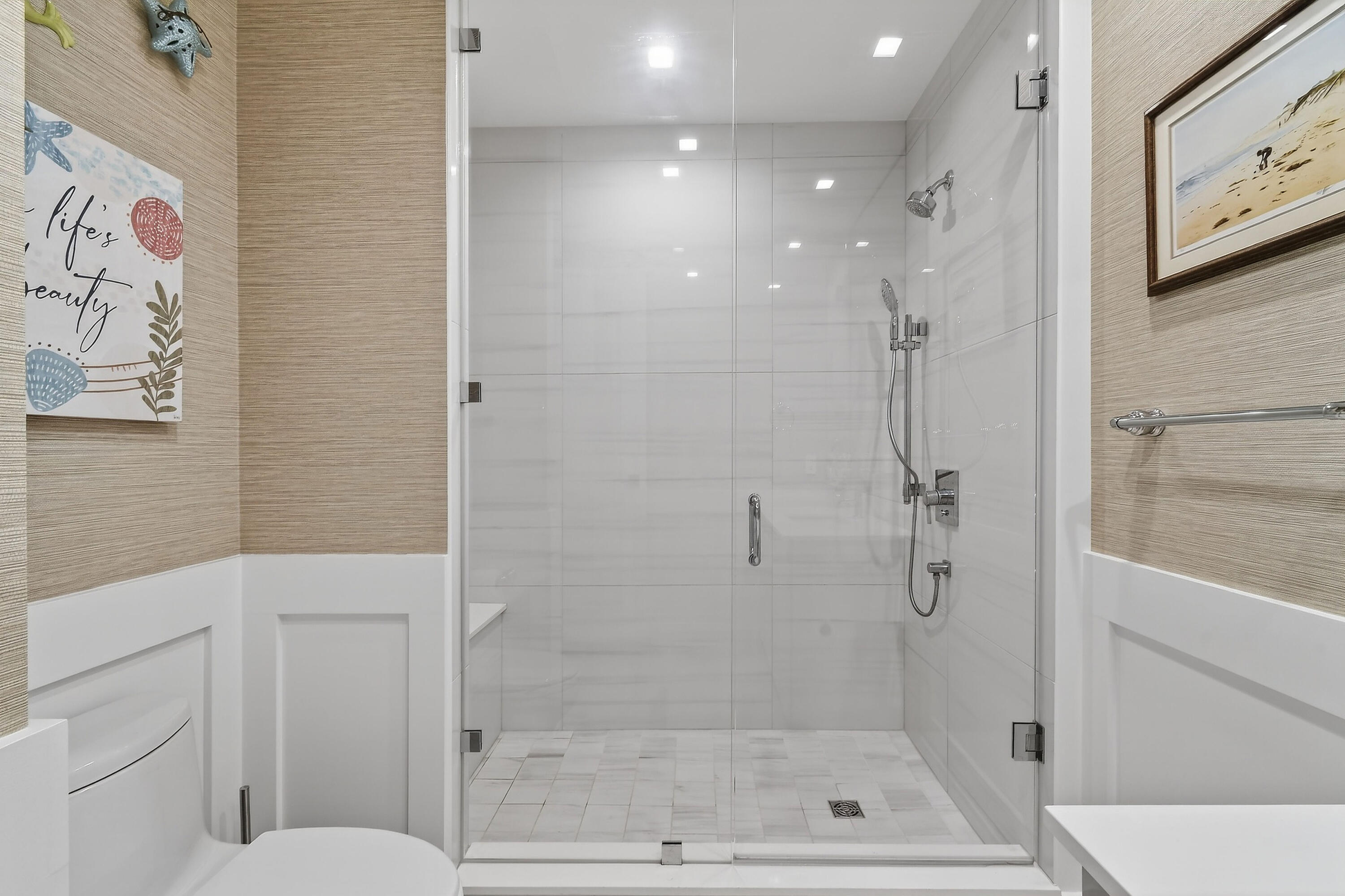 5000 NORTH OCEAN CONDO - Residential