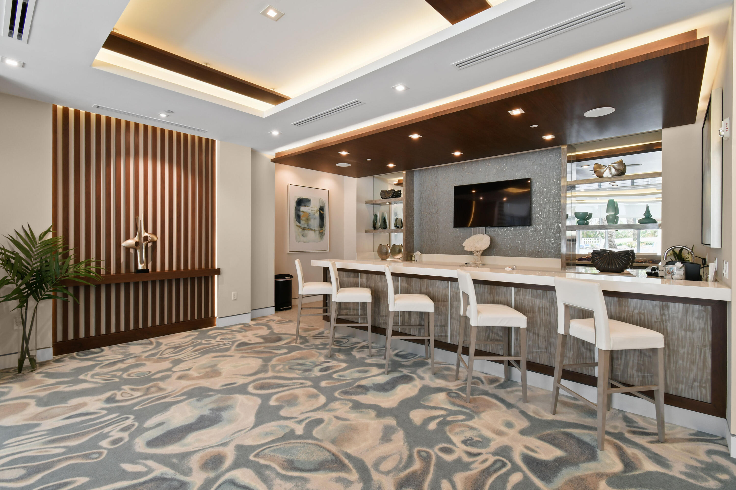 5000 NORTH OCEAN CONDO - Residential