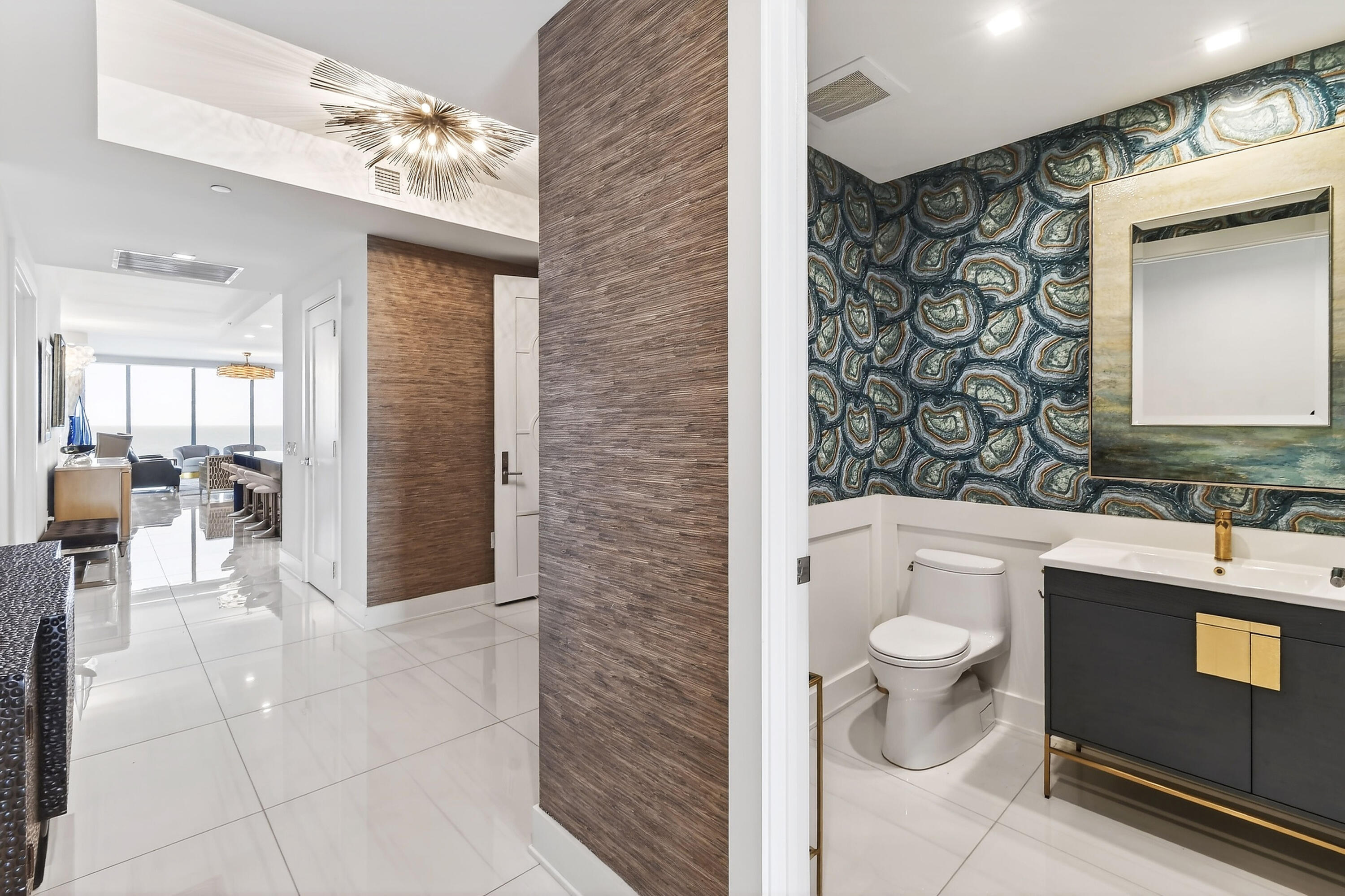 5000 NORTH OCEAN CONDO - Residential