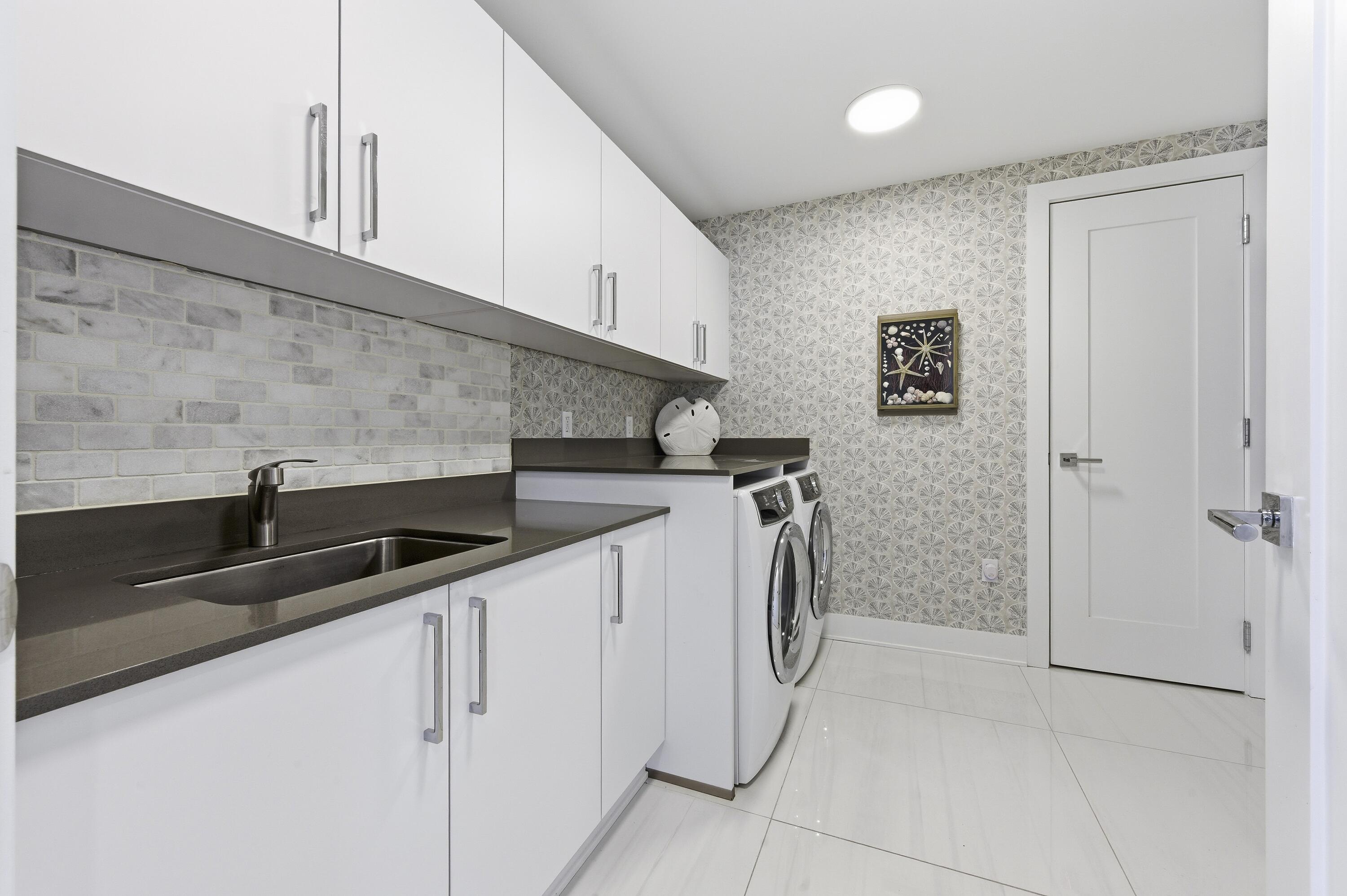 5000 NORTH OCEAN CONDO - Residential