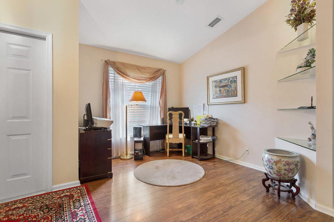 THE ACREAGE - Residential