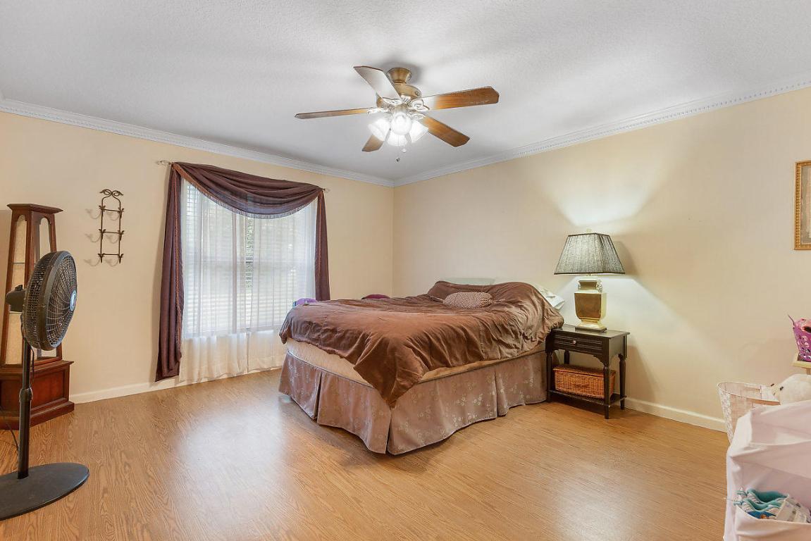 THE ACREAGE - Residential