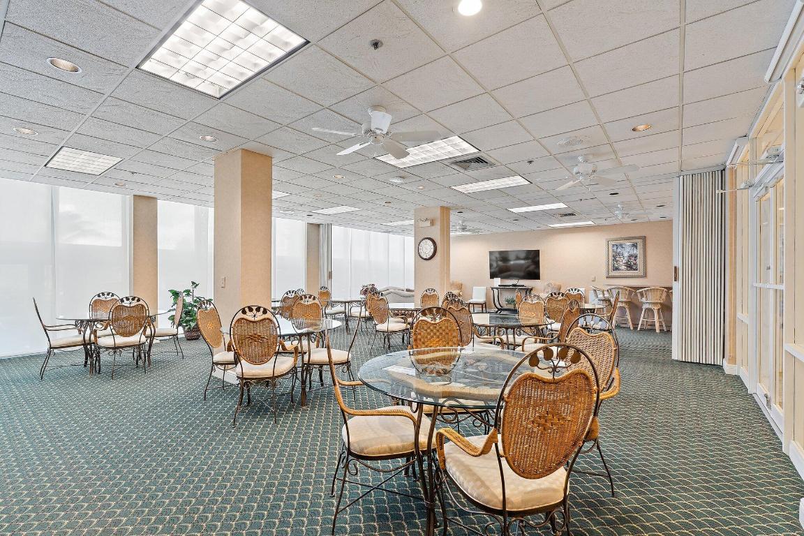 AQUARIUS CONDO - Residential Lease