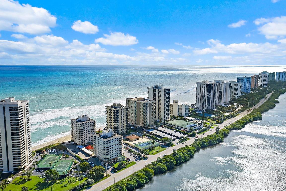 AQUARIUS CONDO - Residential Lease