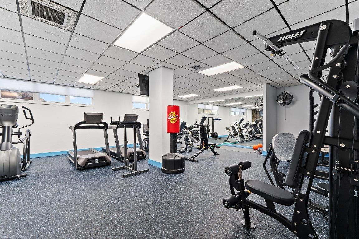 AQUARIUS CONDO - Residential Lease