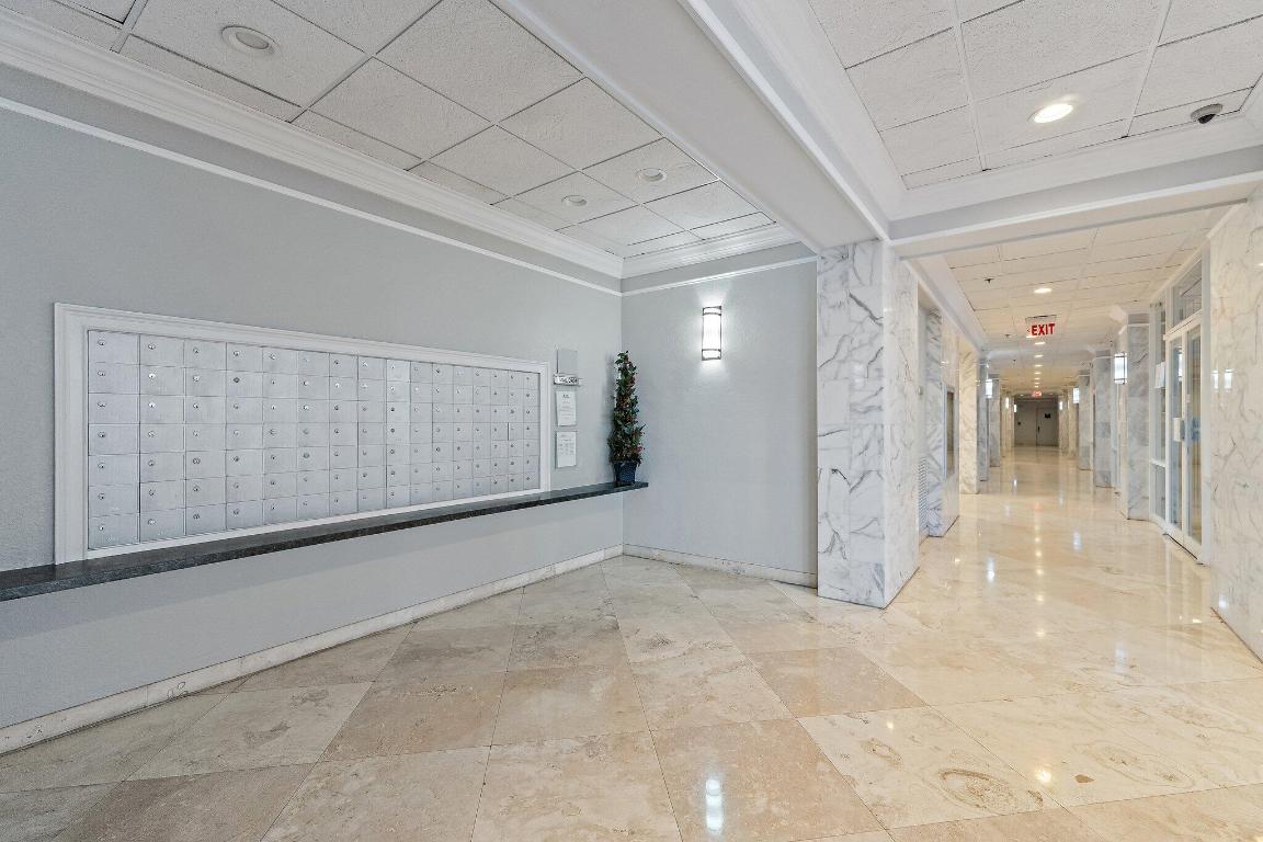 AQUARIUS CONDO - Residential Lease