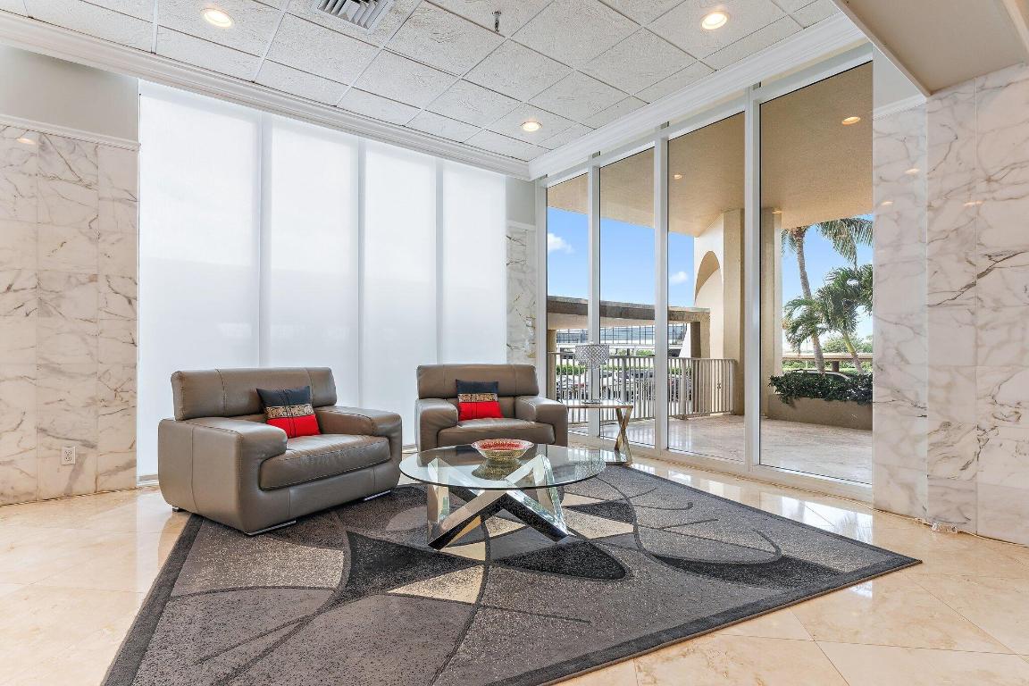 AQUARIUS CONDO - Residential Lease