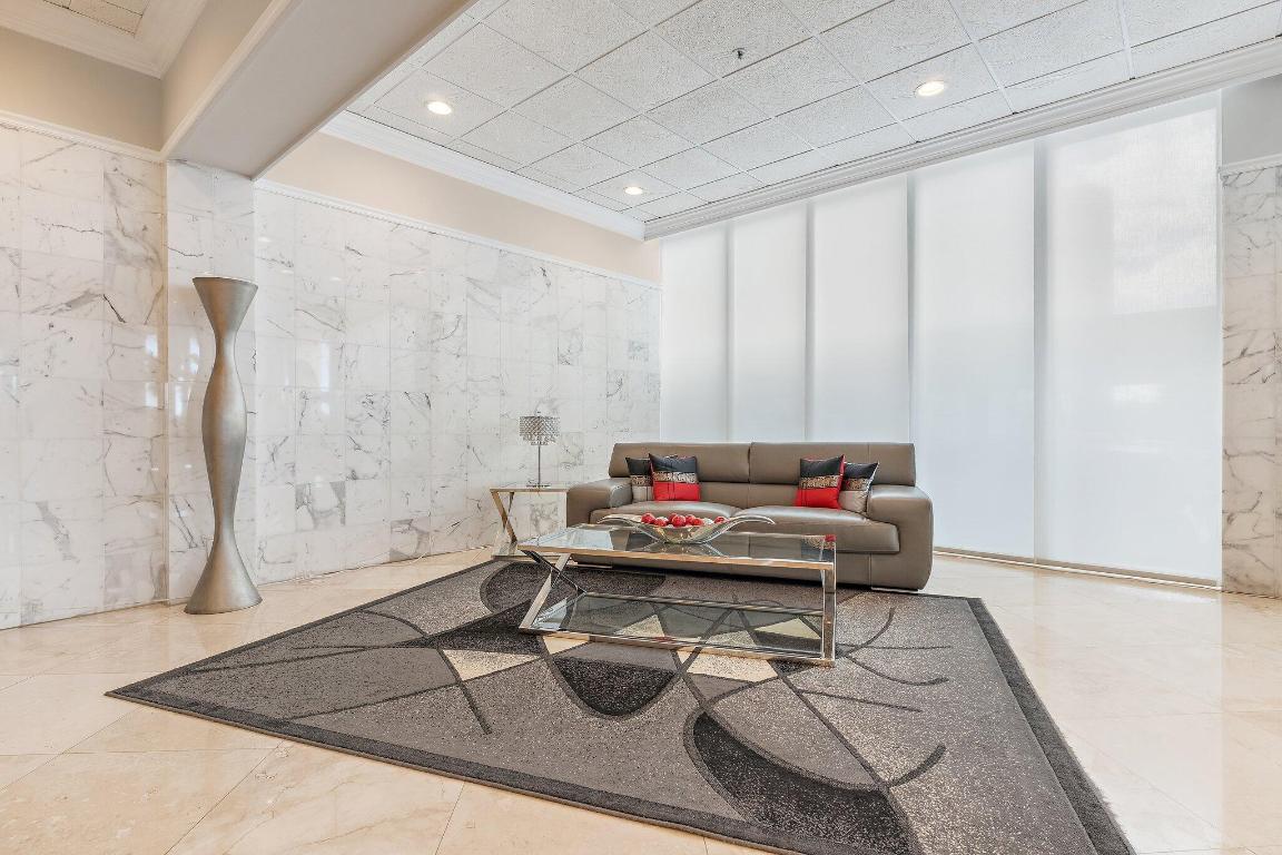 AQUARIUS CONDO - Residential Lease