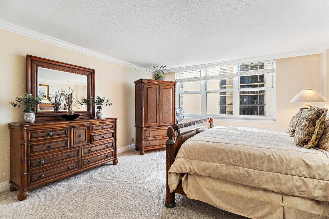 AQUARIUS CONDO - Residential Lease