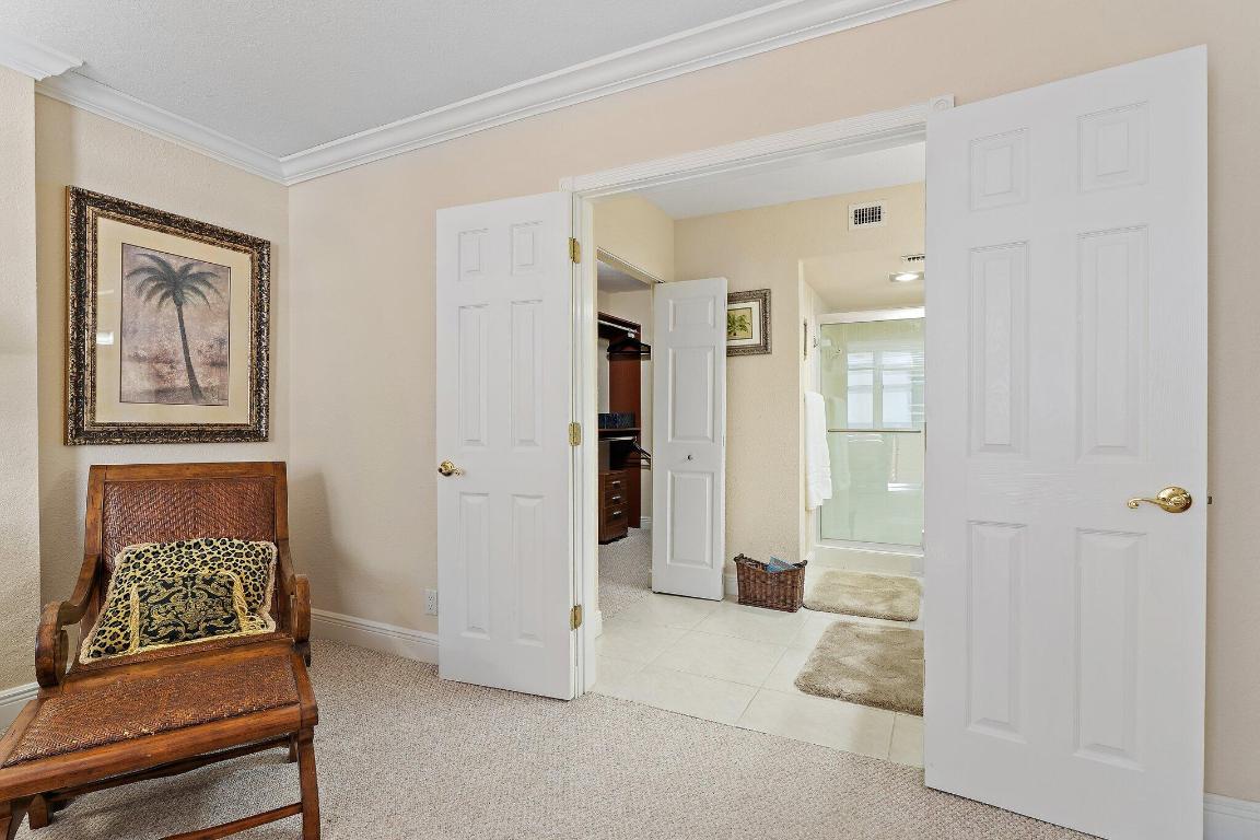 AQUARIUS CONDO - Residential Lease