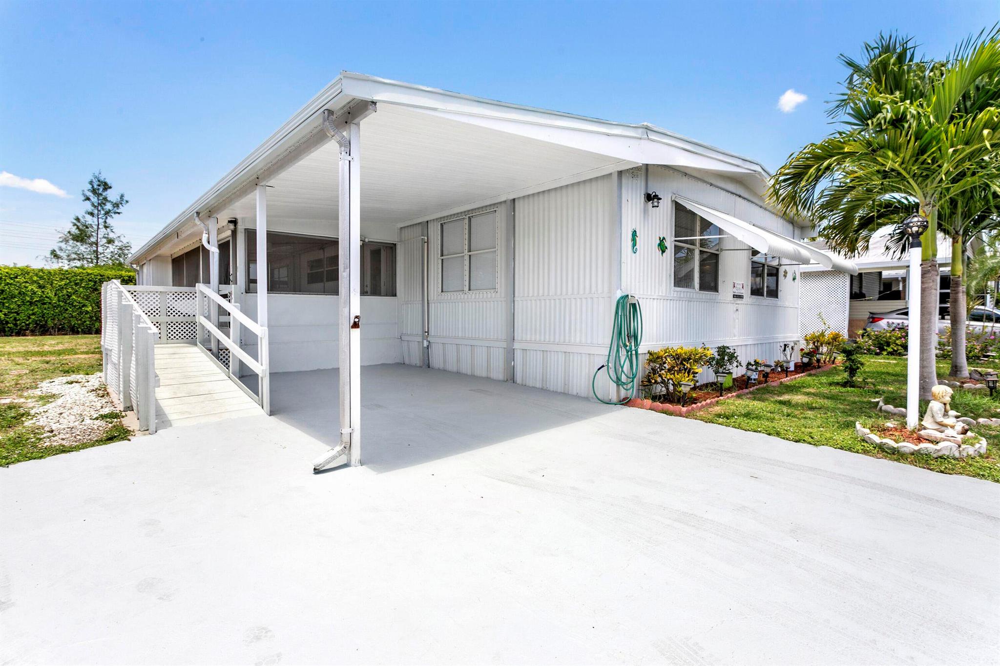 JAMAICA BAY MOBILE HOME C - Residential