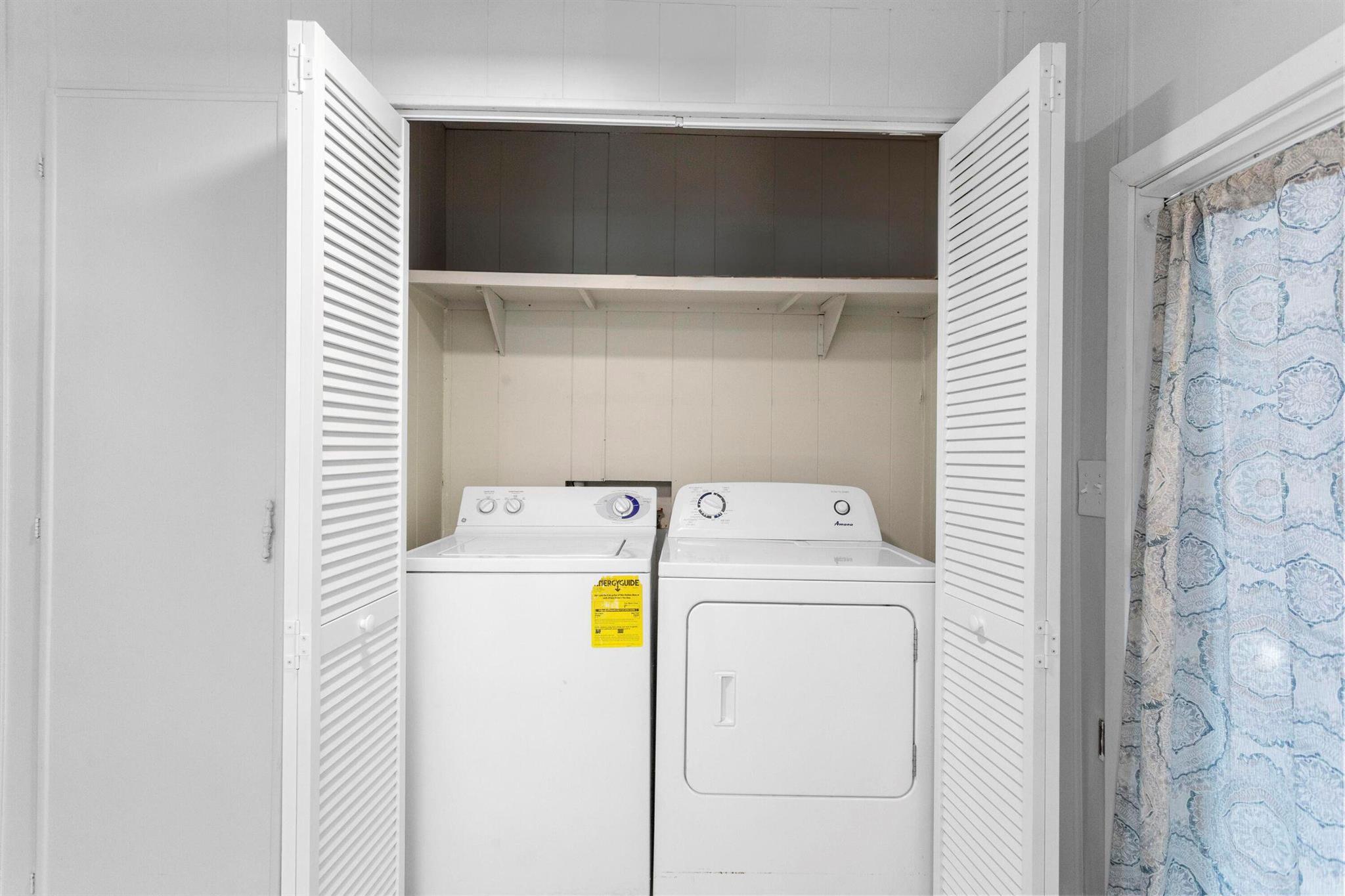 JAMAICA BAY MOBILE HOME C - Residential