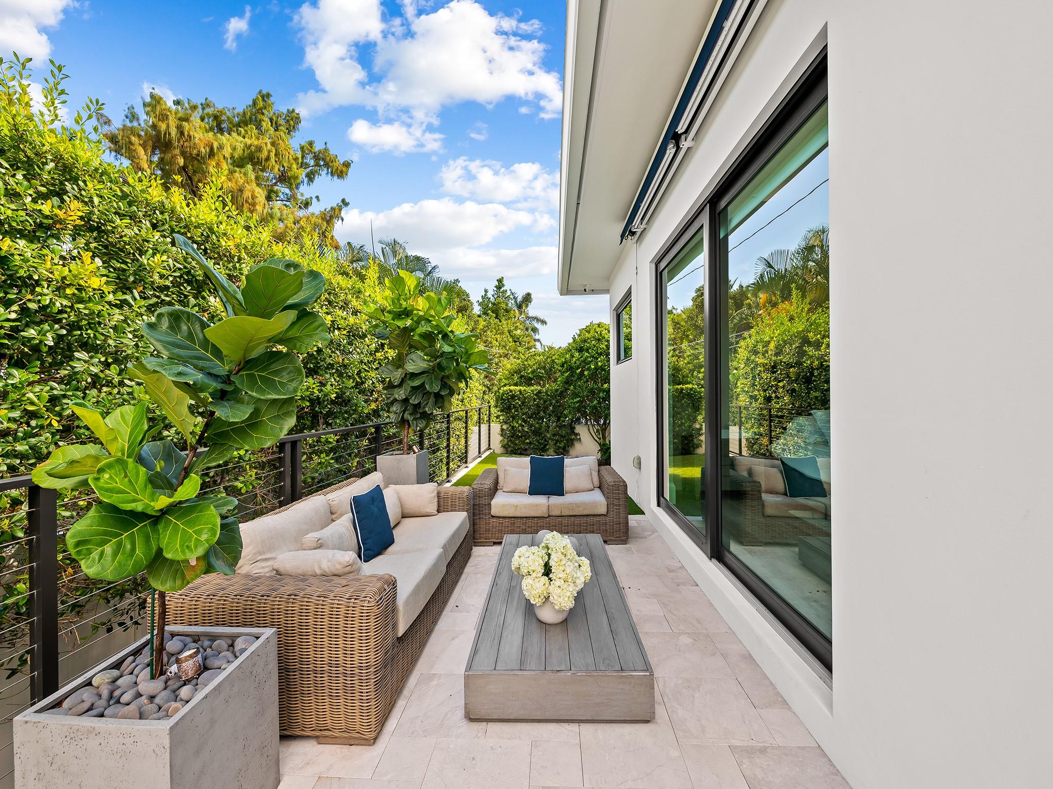 Coral ridge galt - Residential