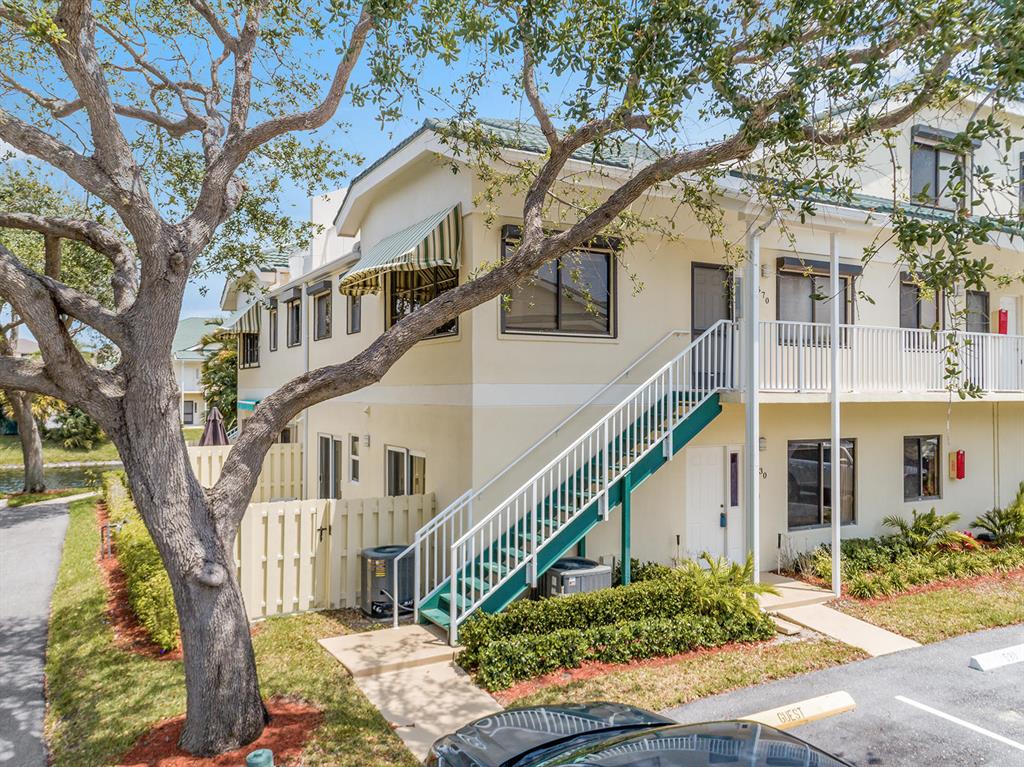 BELLA VISTA ON THE PARK CONDO - Residential