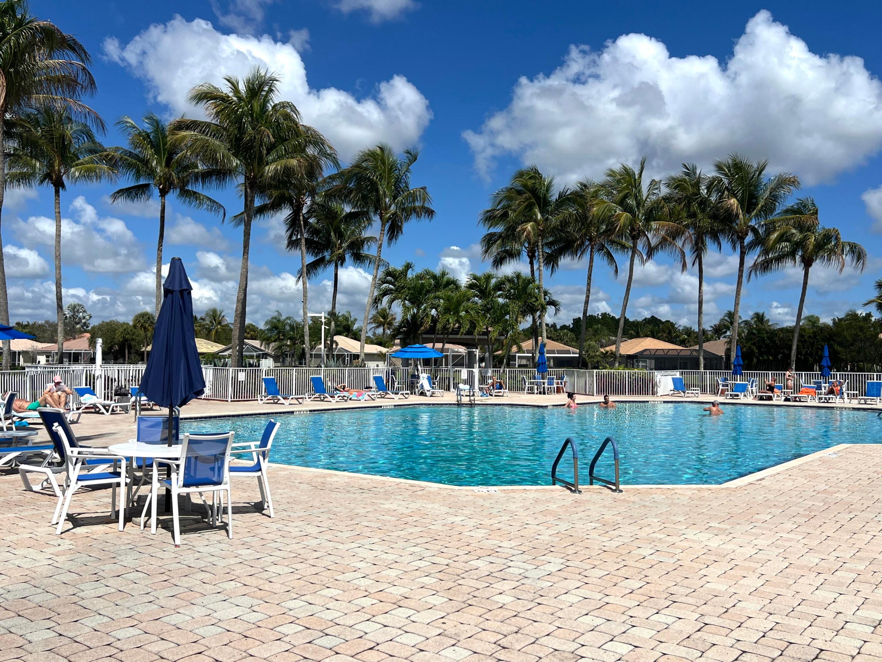 ANDROS ISLE - Residential