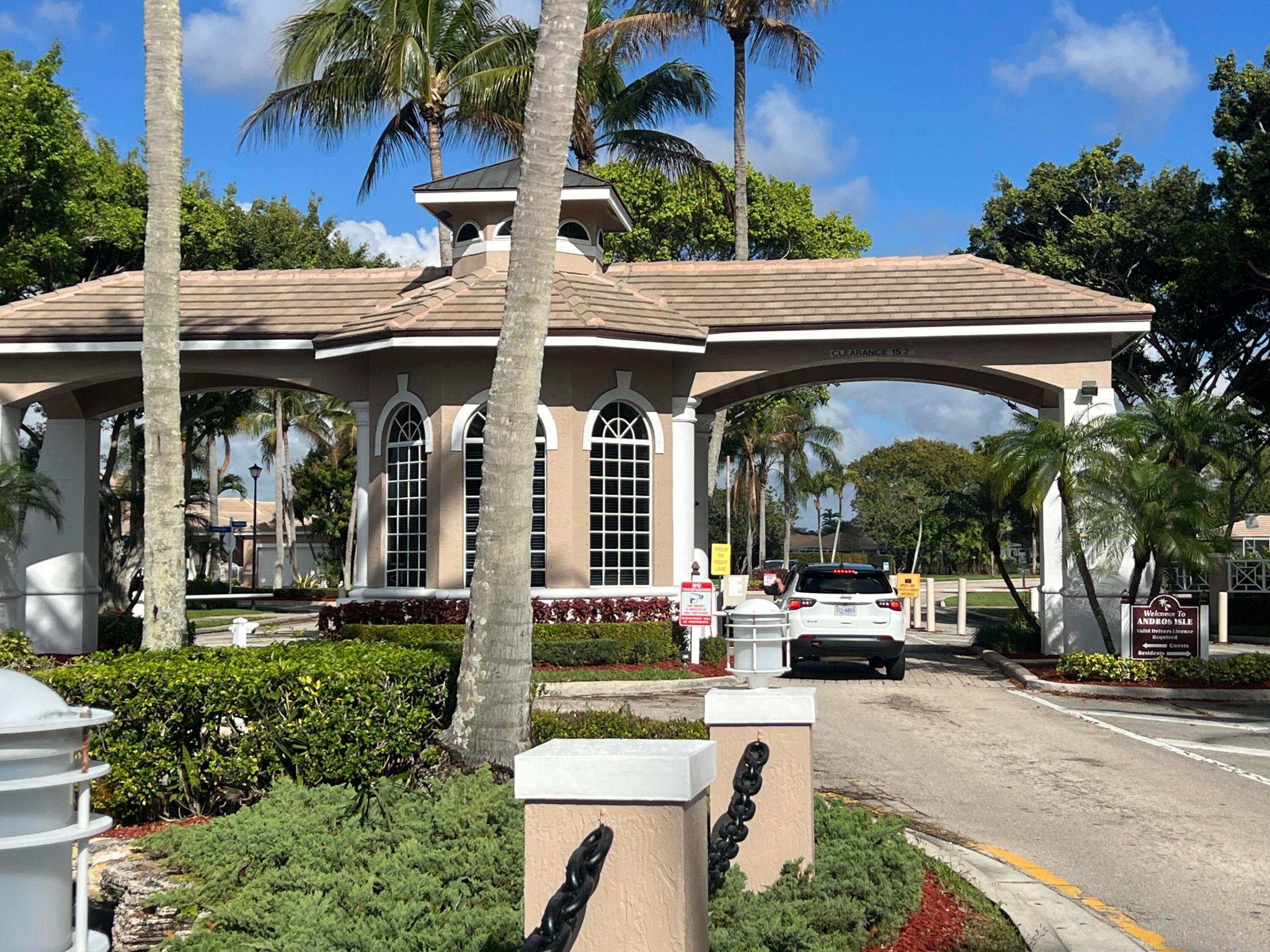 ANDROS ISLE - Residential