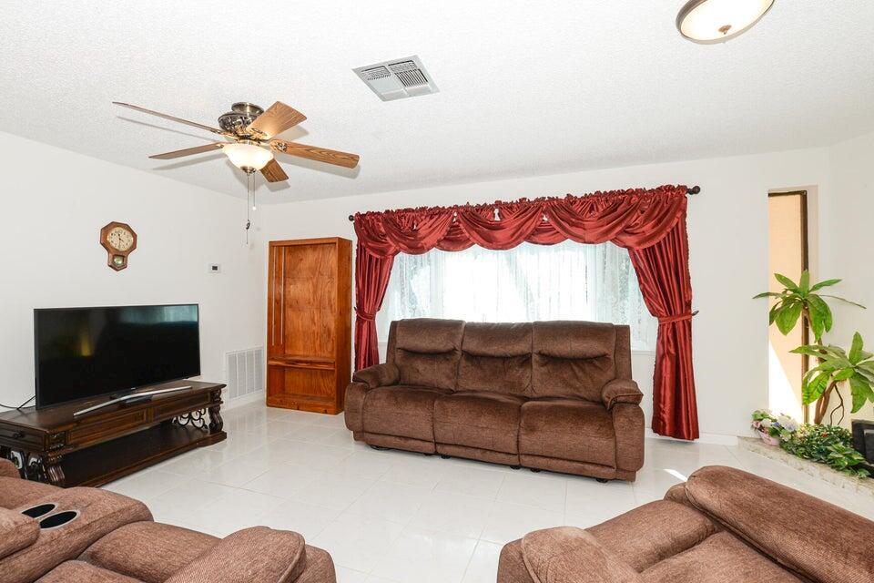 SOUTH PORT ST LUCIE UNIT - Residential