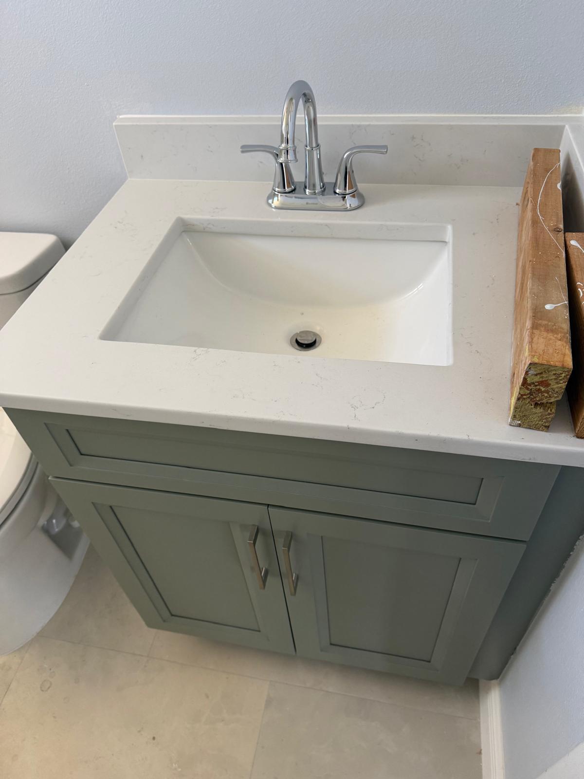 MIDPORT PLACE II, A CONDOMINIUM - Residential Lease