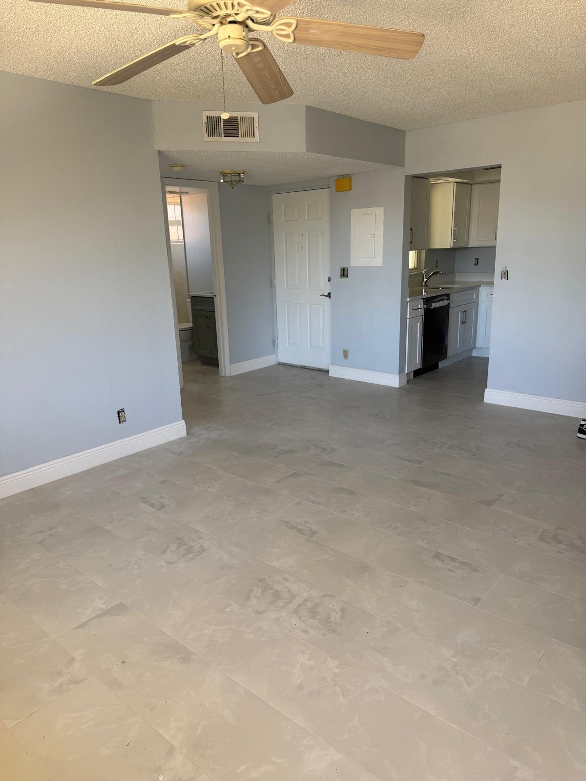 MIDPORT PLACE II, A CONDOMINIUM - Residential Lease