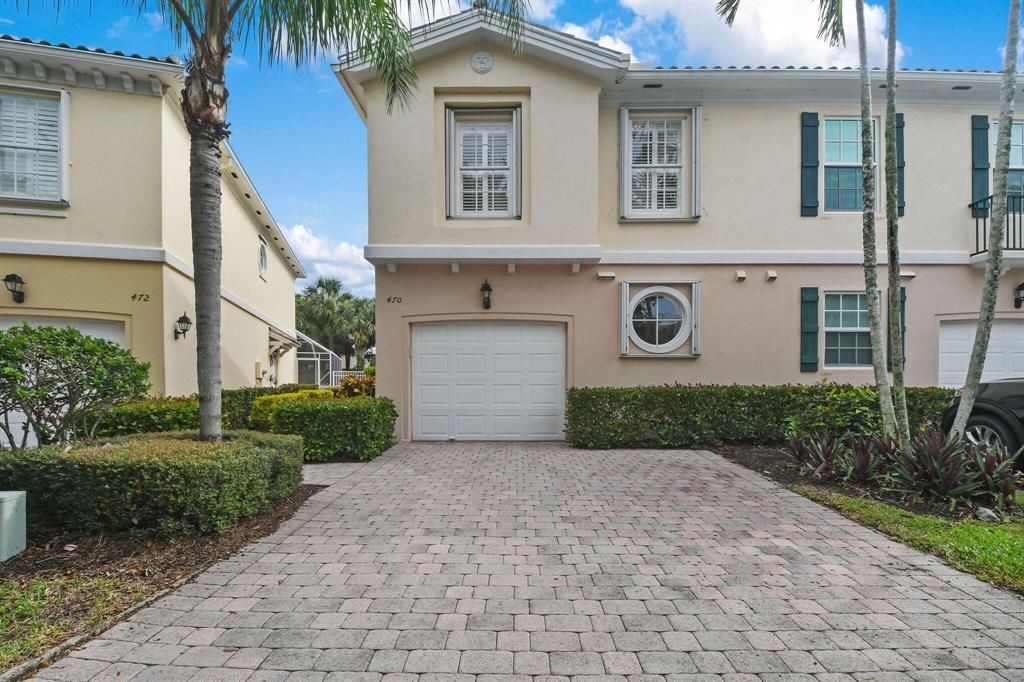Photo of 470 Capistrano Drive, Palm Beach Gardens, FL 33410 (MLS # R10735964)