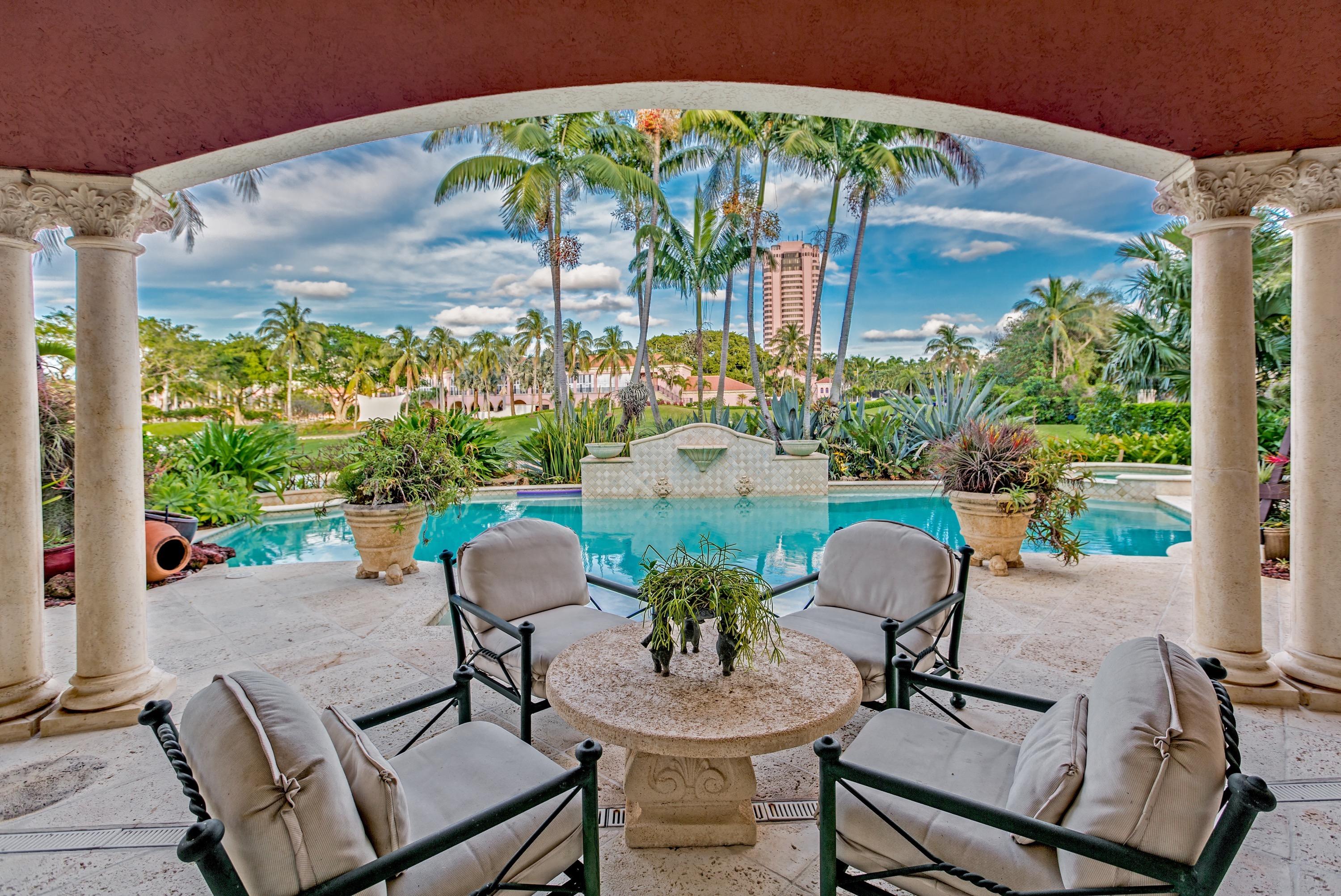 MIZNER LAKE ESTATES - Residential