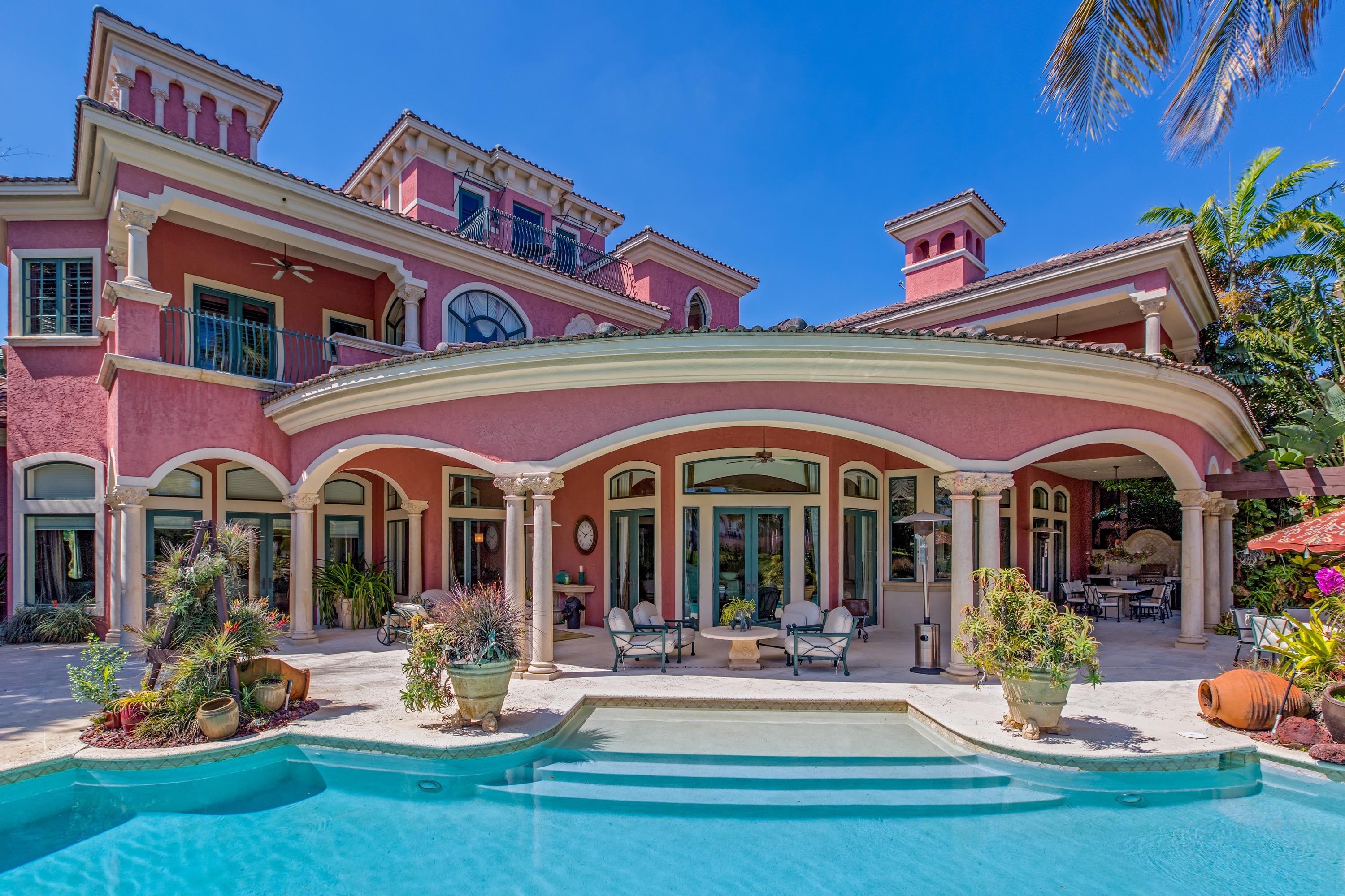 MIZNER LAKE ESTATES - Residential