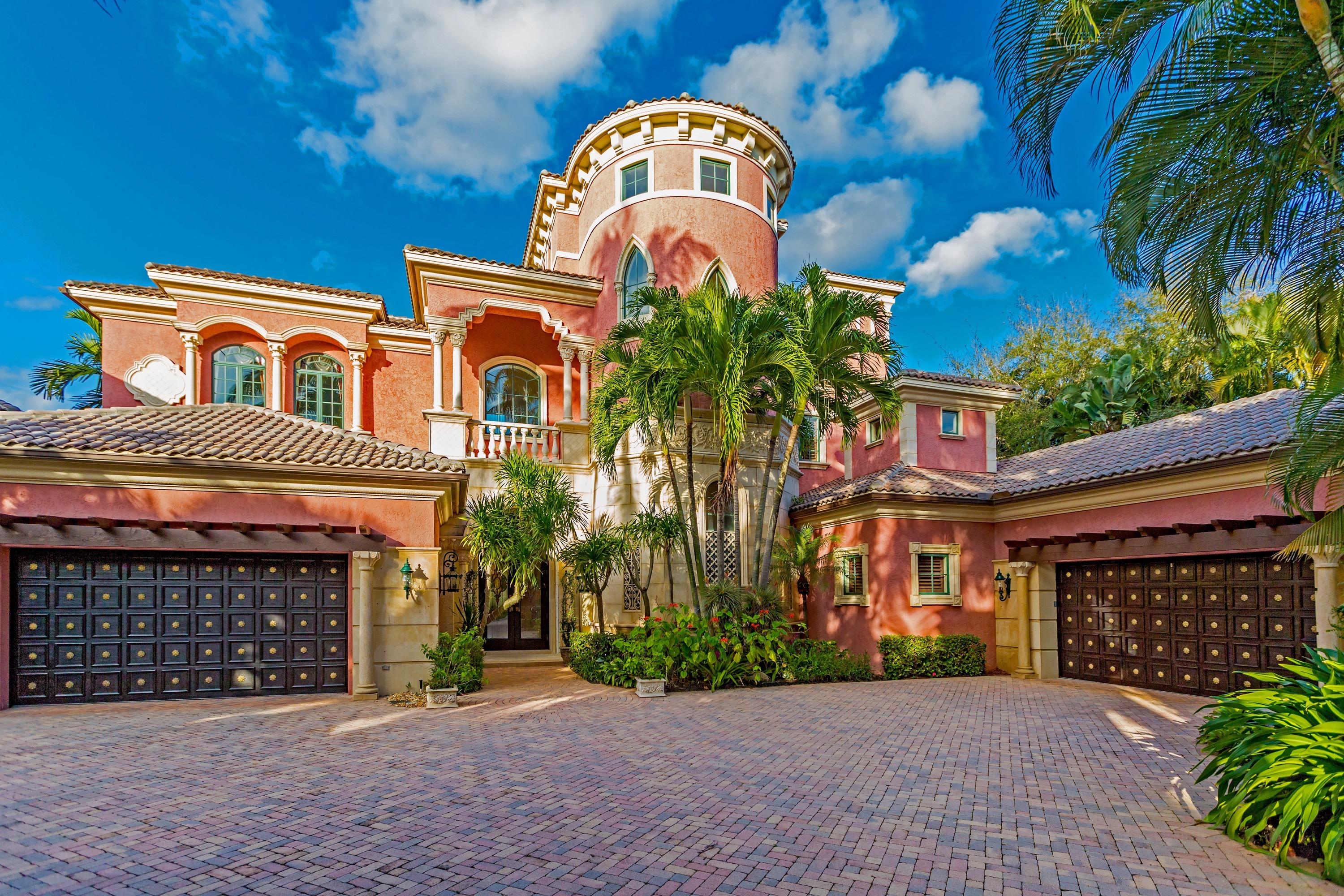 MIZNER LAKE ESTATES - Residential