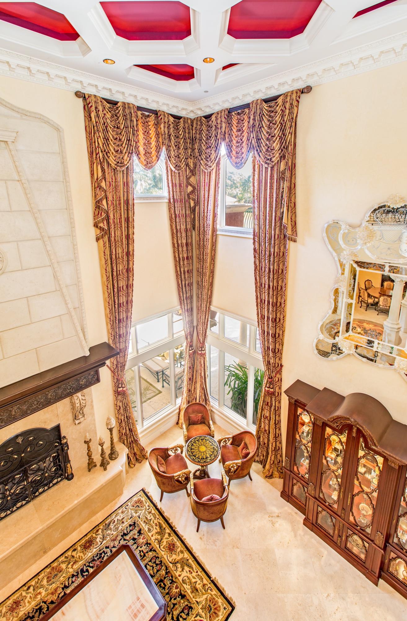 MIZNER LAKE ESTATES - Residential