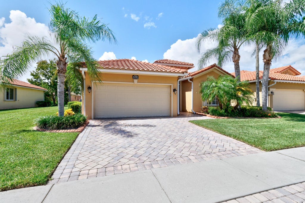 Photo of 6208 Thames Place, Vero Beach, FL 32966 (MLS # B26075735)