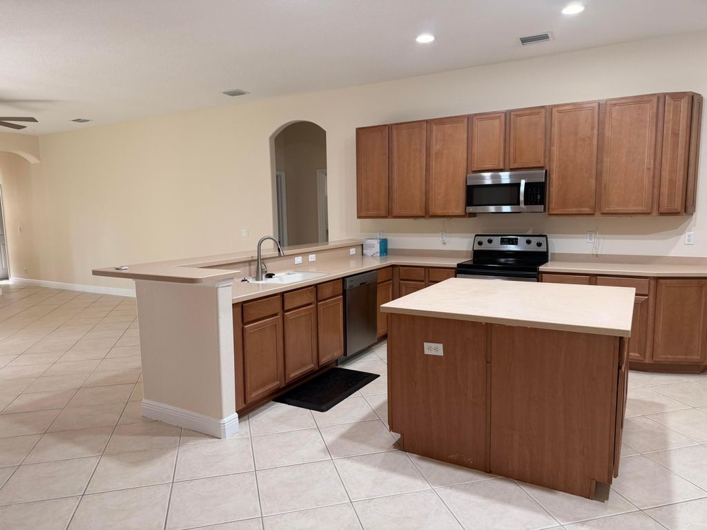 Photo of 2218 SW Panther Trace, Stuart, FL 34997 (MLS # B26009795)