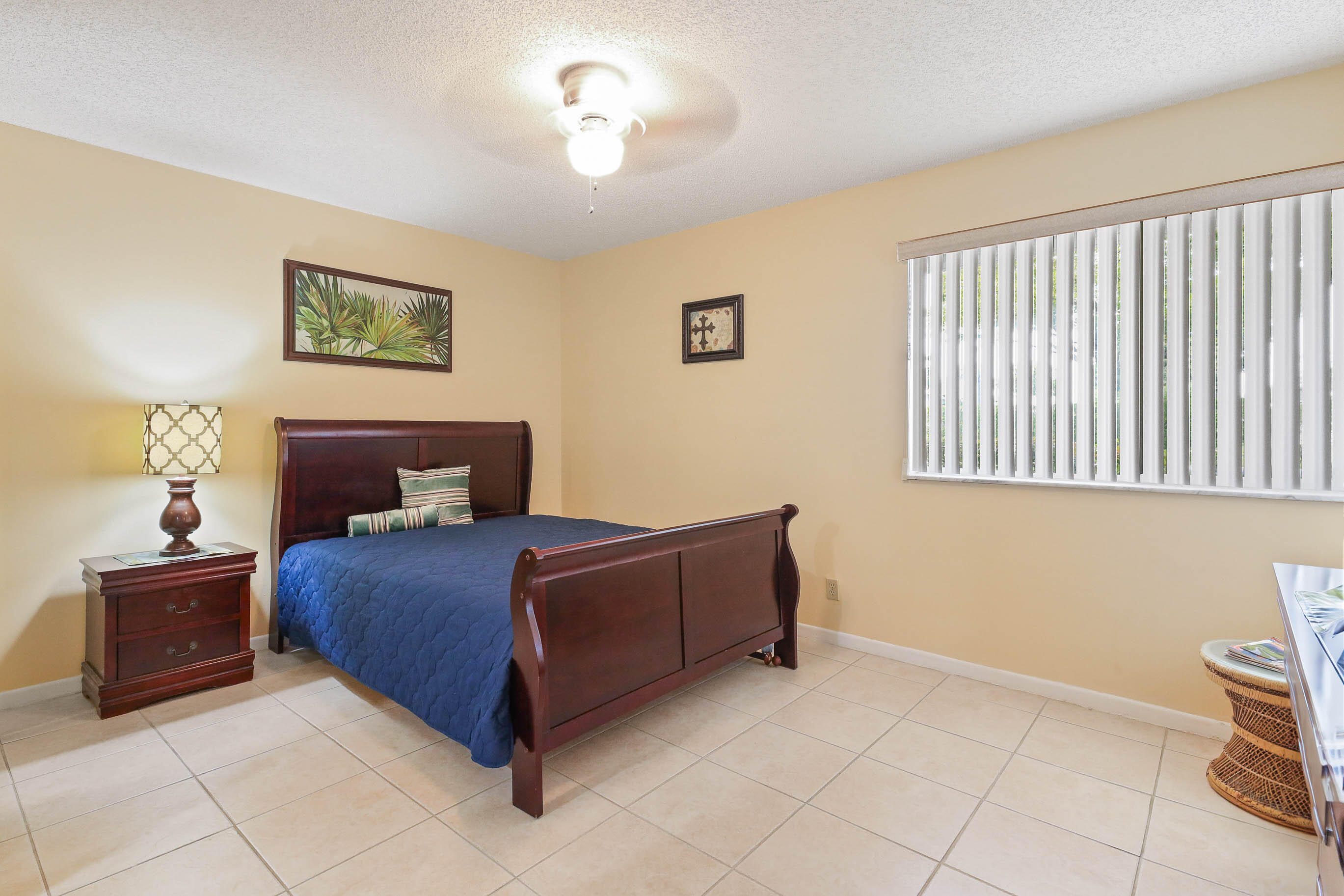 POINCIANA LAKES - Residential