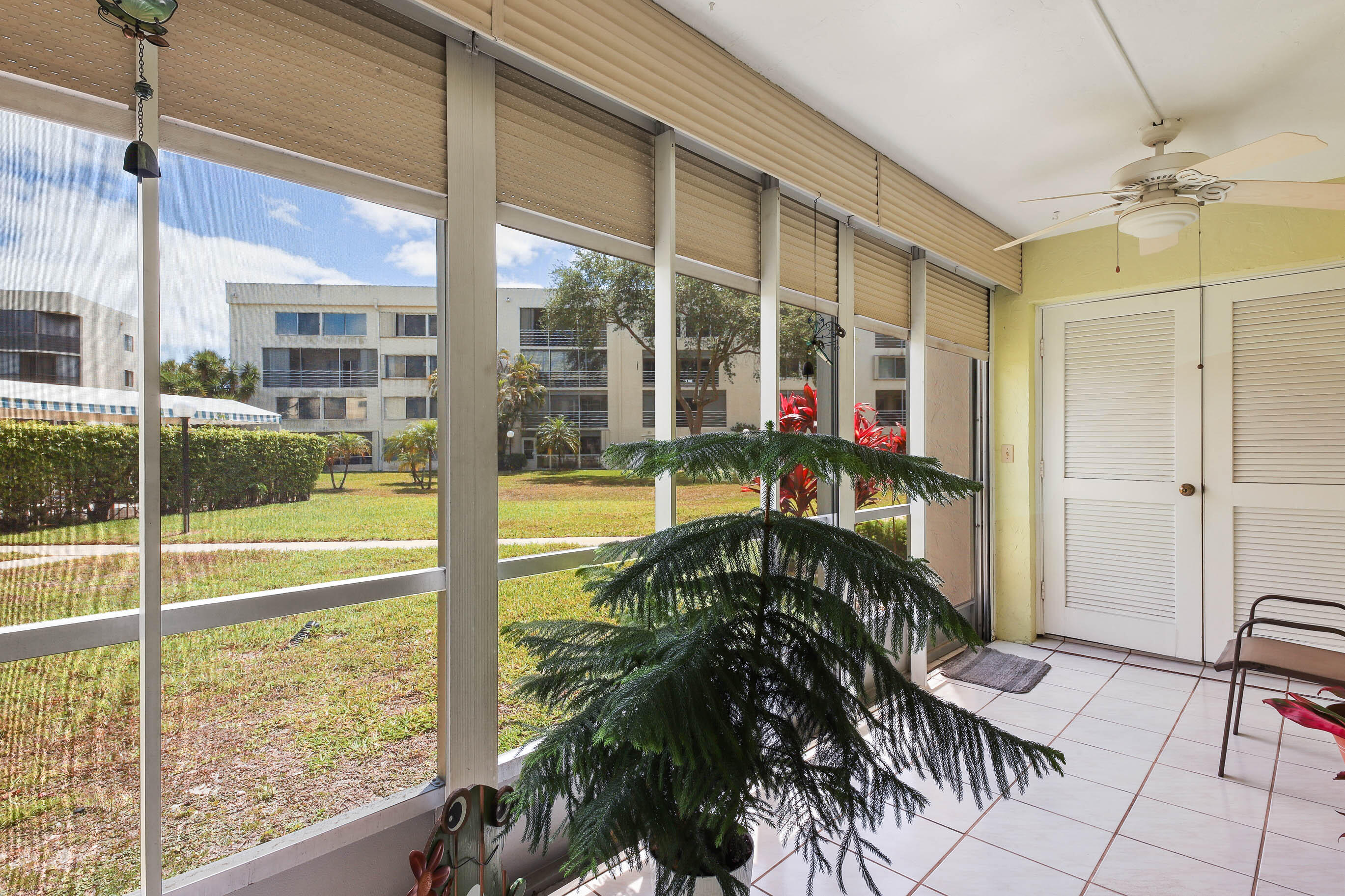 POINCIANA LAKES - Residential