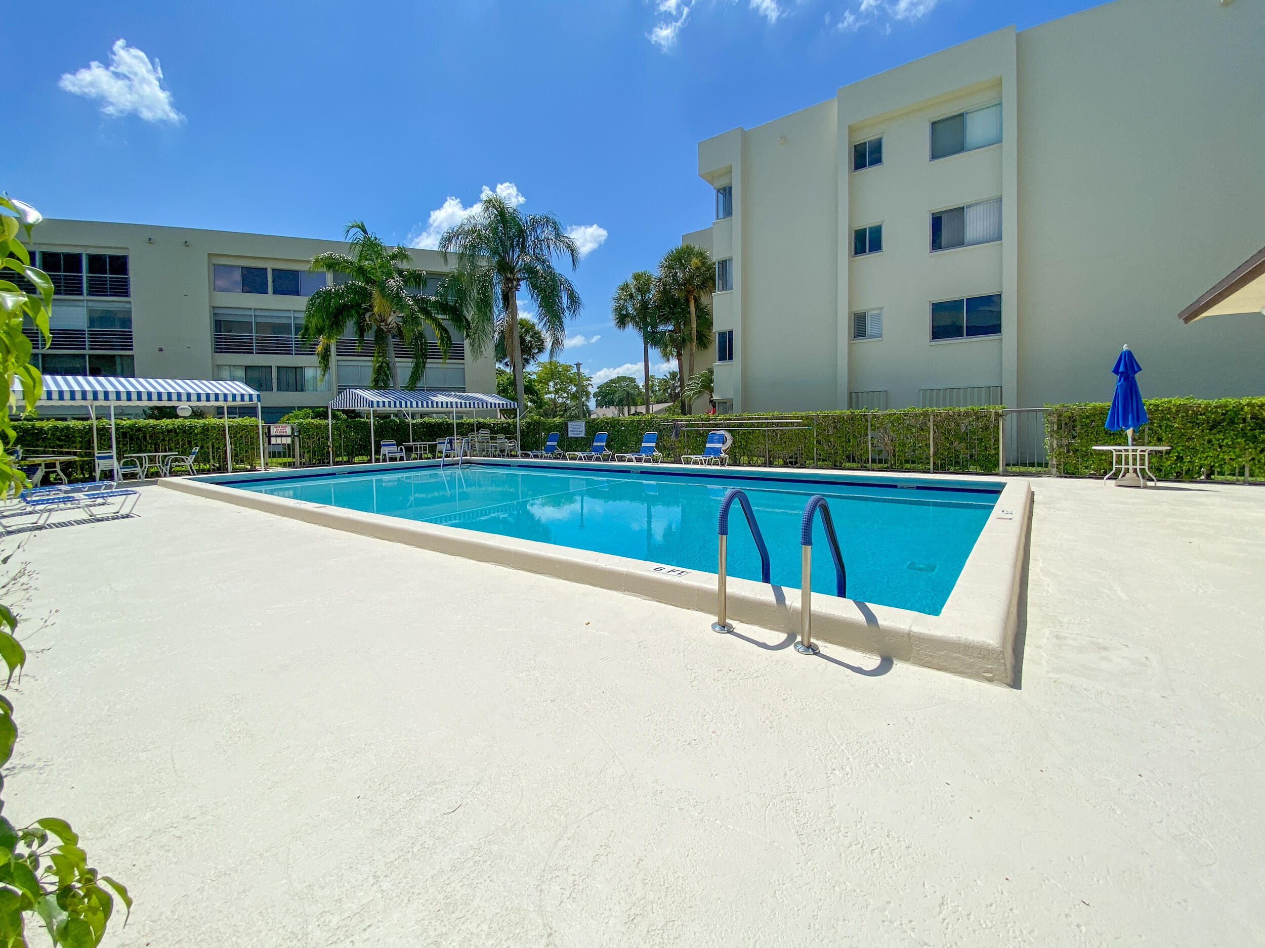 POINCIANA LAKES - Residential