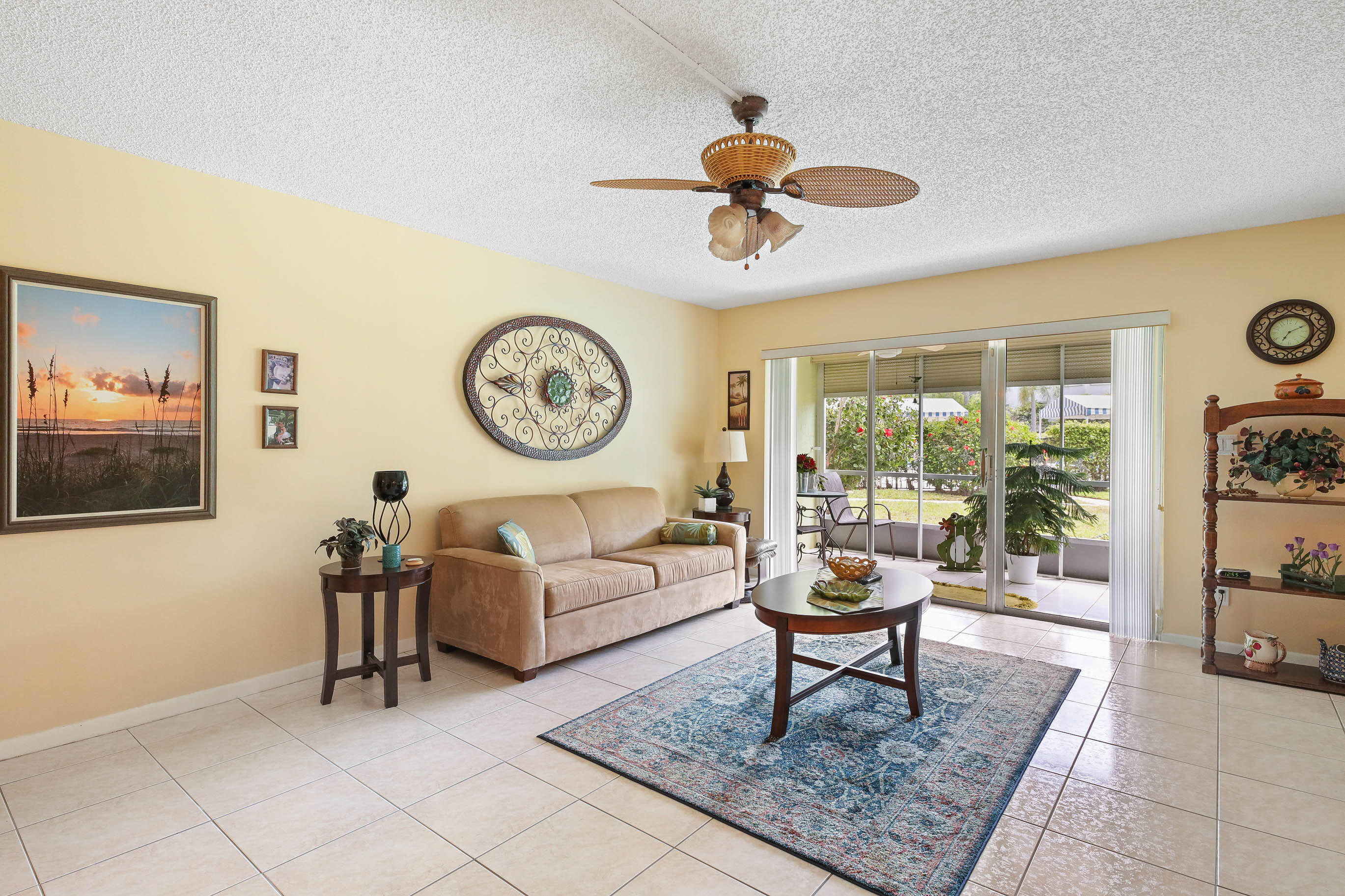 3186 Via Poinciana 110