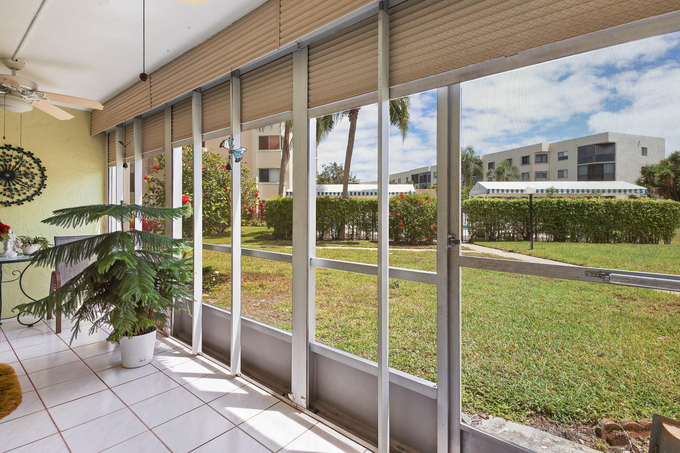 POINCIANA LAKES - Residential