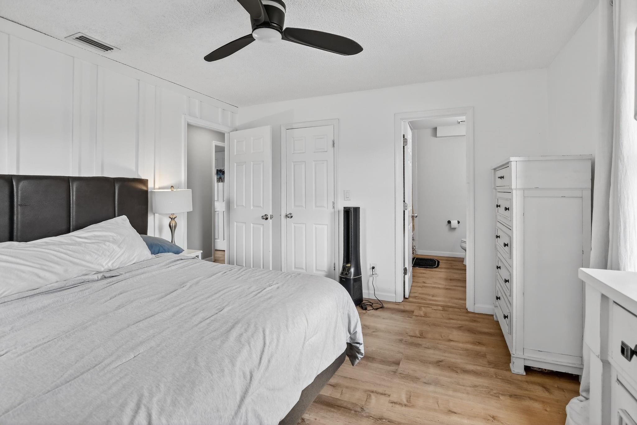 Briar Estates 90-5 B - Residential