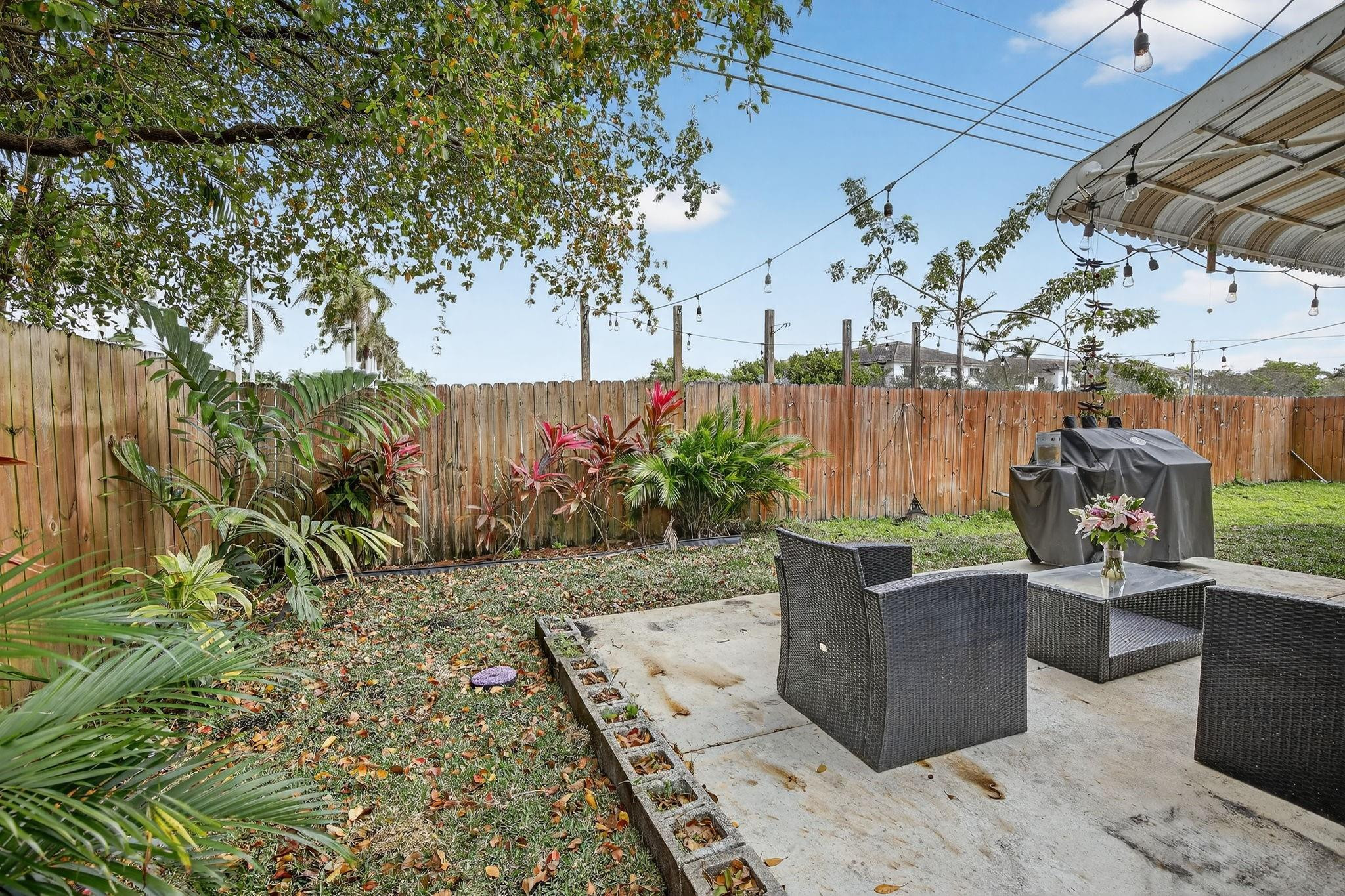 Briar Estates 90-5 B - Residential