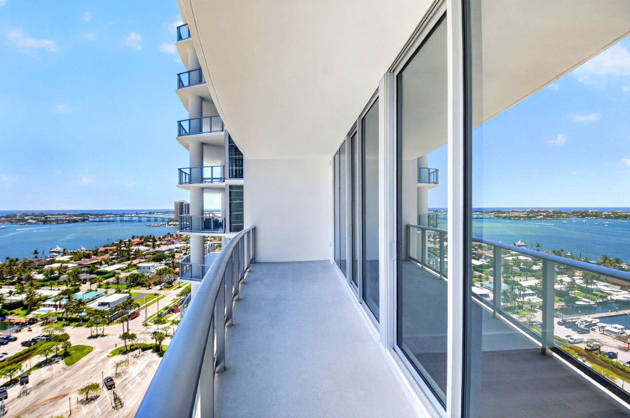 NAUTILUS 220 - Residential Lease