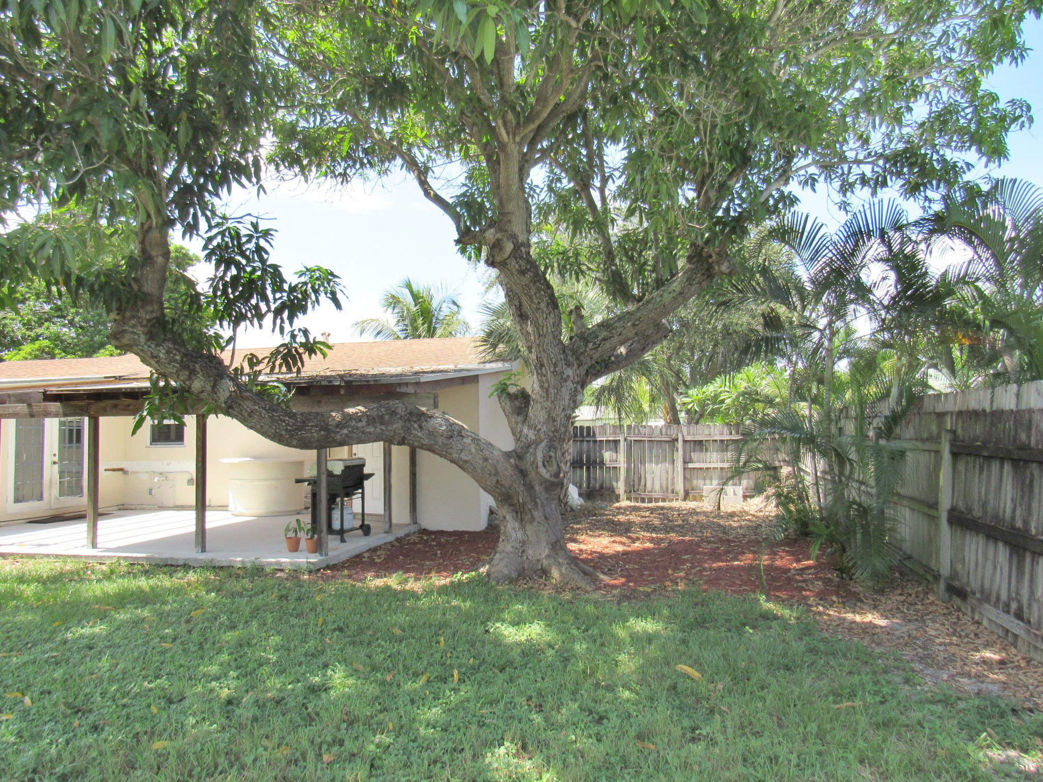 KELSEY CITY - Residential