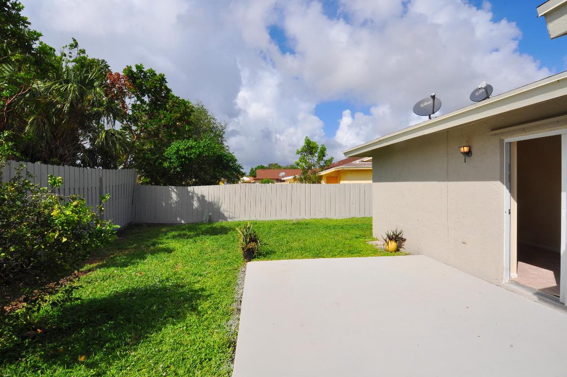 OCTOBER PARK - Residential