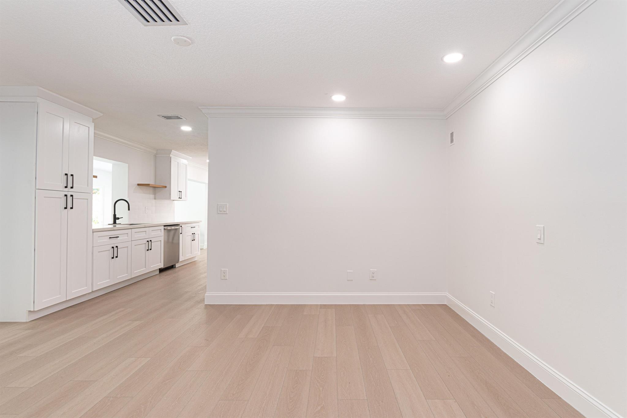 JUNO ISLES 1 - Residential