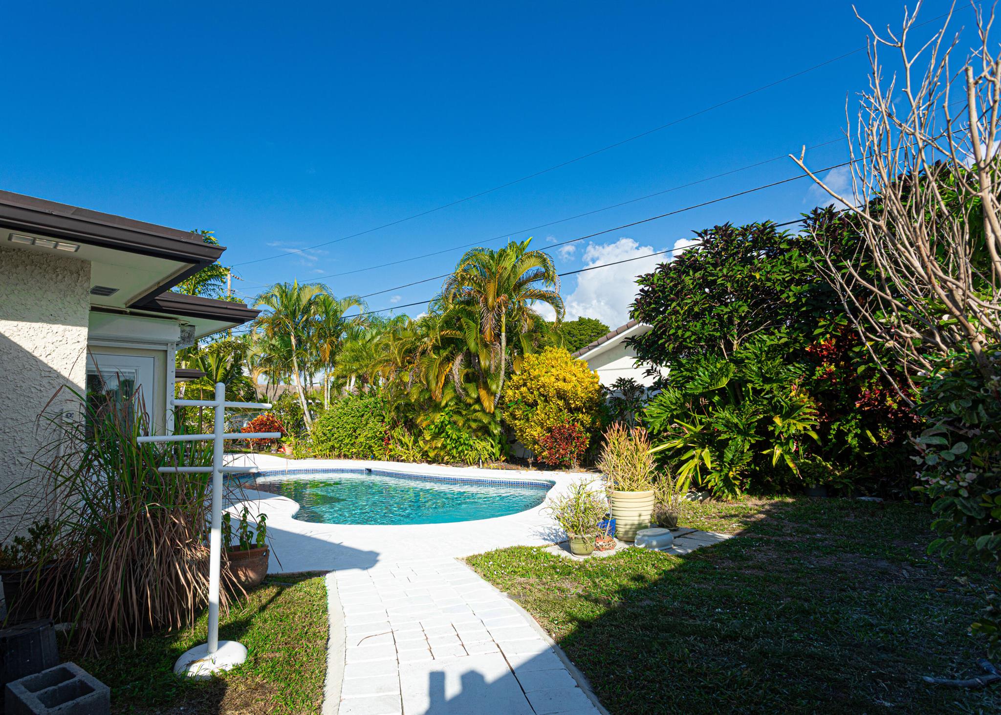 JUNO ISLES 1 - Residential