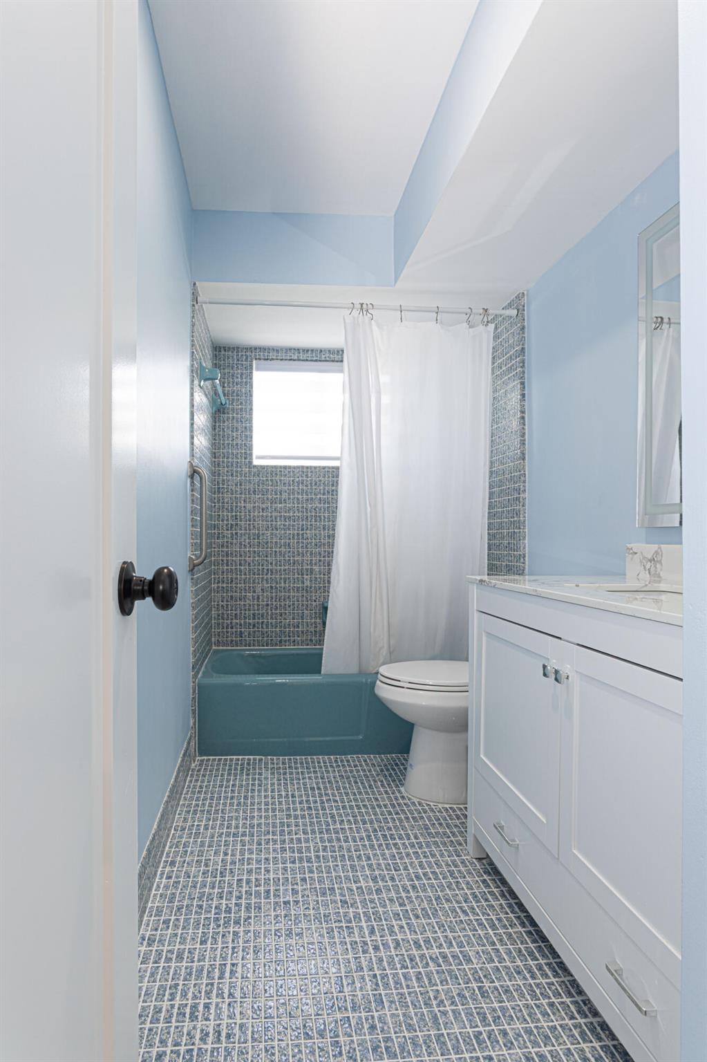 JUNO ISLES 1 - Residential