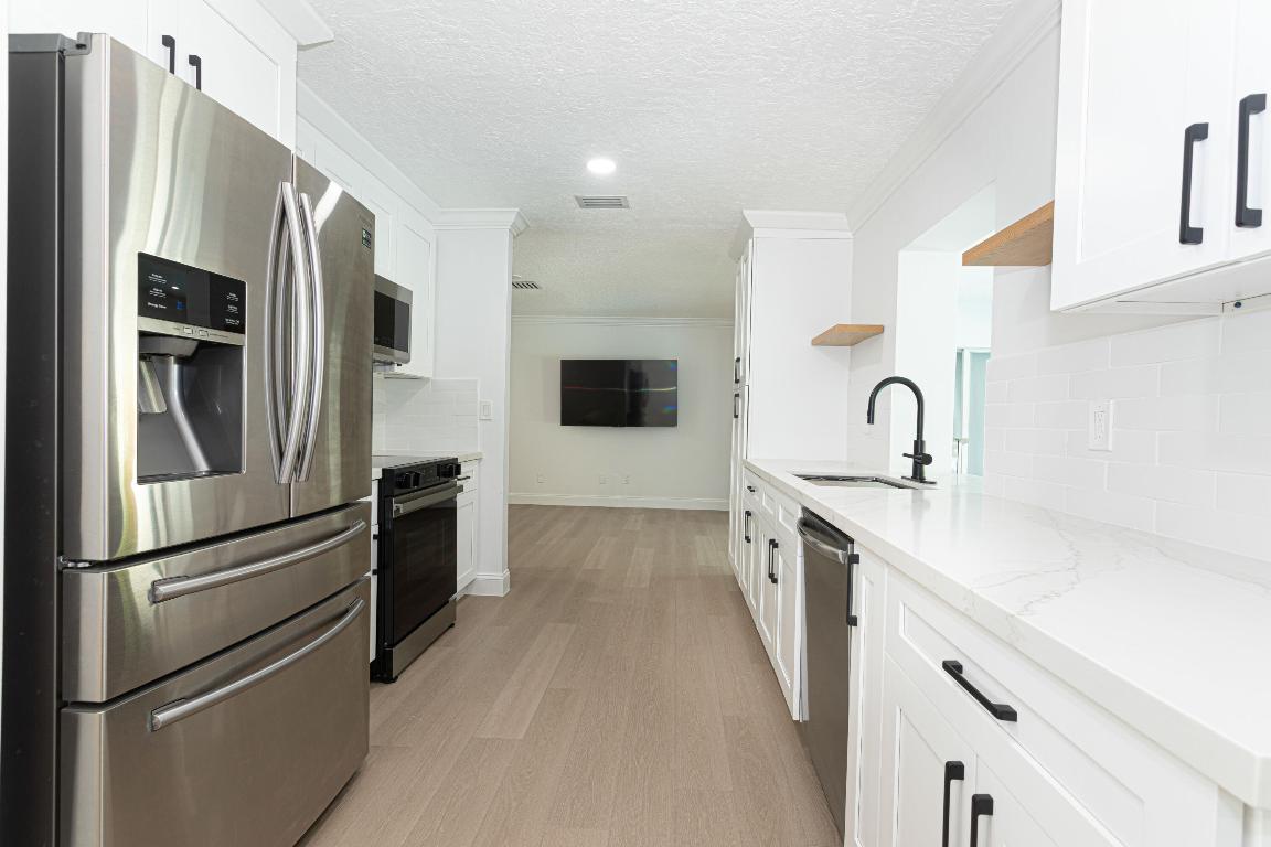 JUNO ISLES 1 - Residential