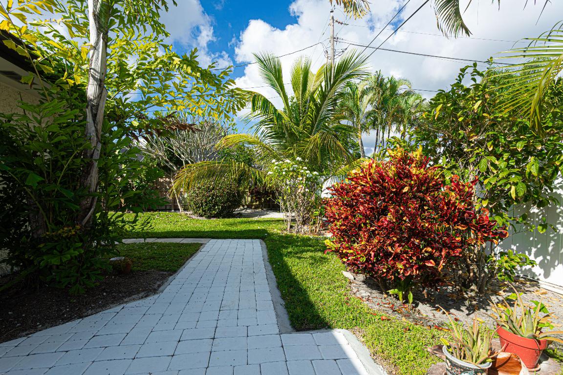 JUNO ISLES 1 - Residential